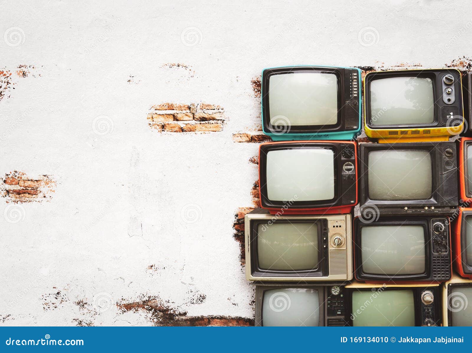 retro televisions pile
