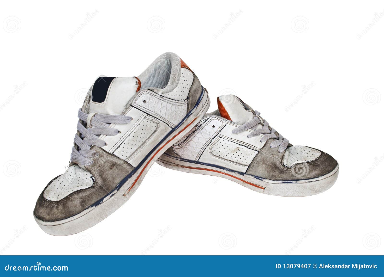 Retro tennisschoenen stock afbeelding. Image of joggen - 13079407