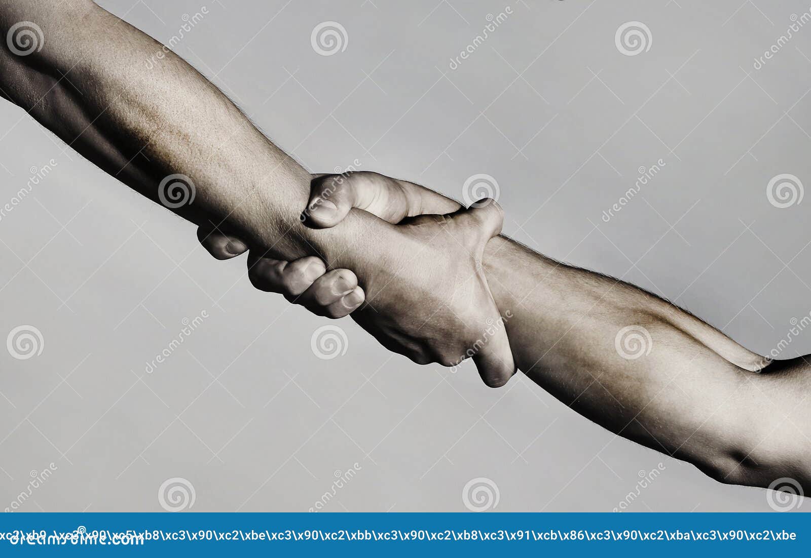 Rettung Helfende Geste Oder Hände Starker Einfluss Zwei Hände Handreichung Eines Freunds Händedruck Arme Freundschaft Stockfoto Bild Von Einfluss Helfende 131888736