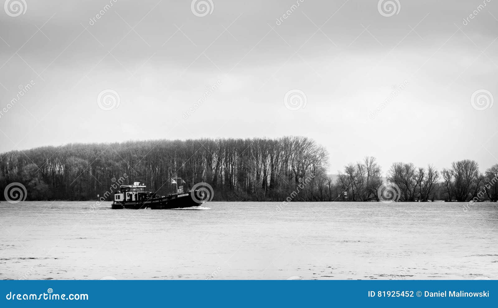 Rhein River, Oberwesel, Germany Editorial Photo