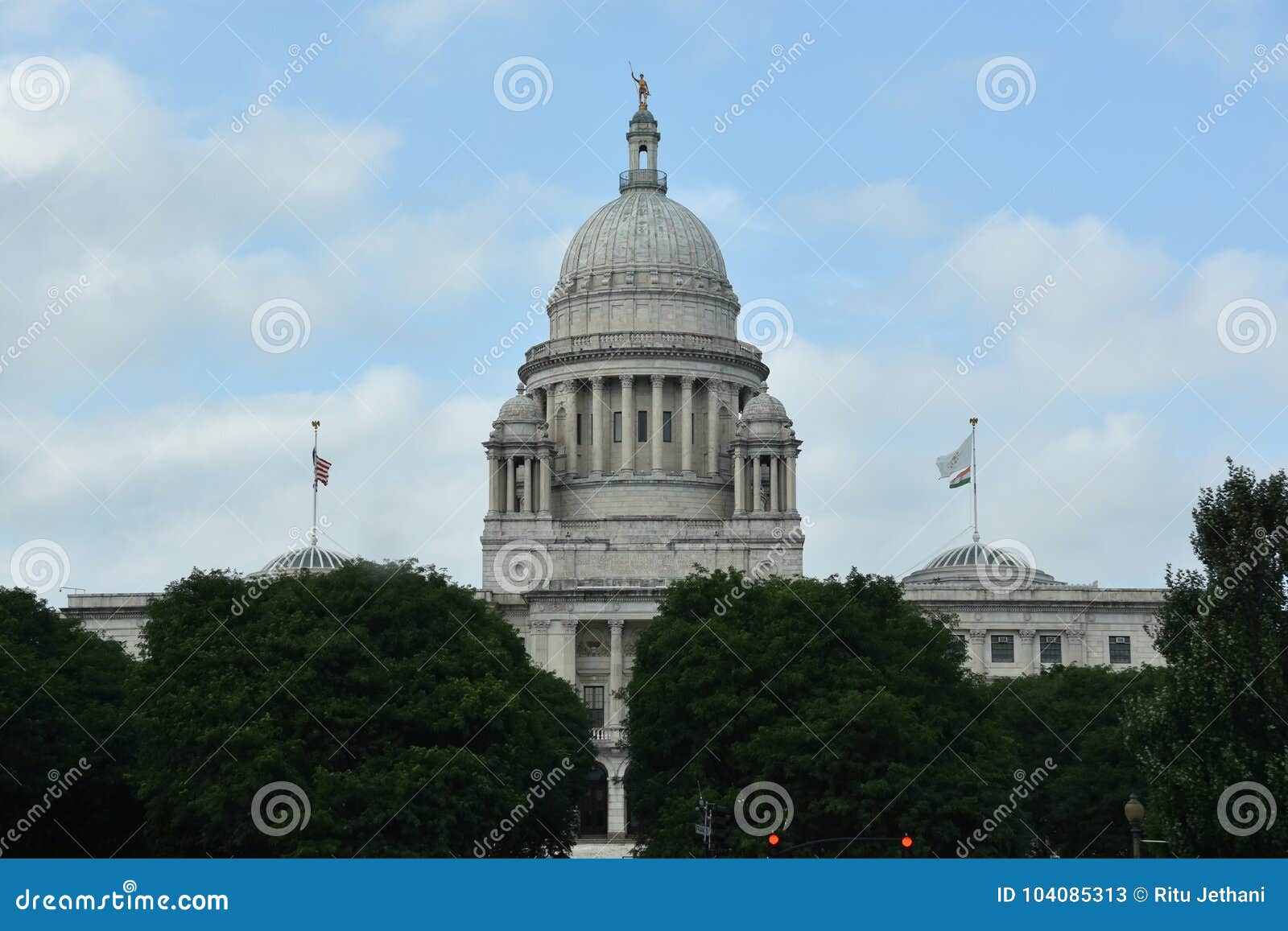 Rhode Island State Capitol stock image. Image of government 104085313