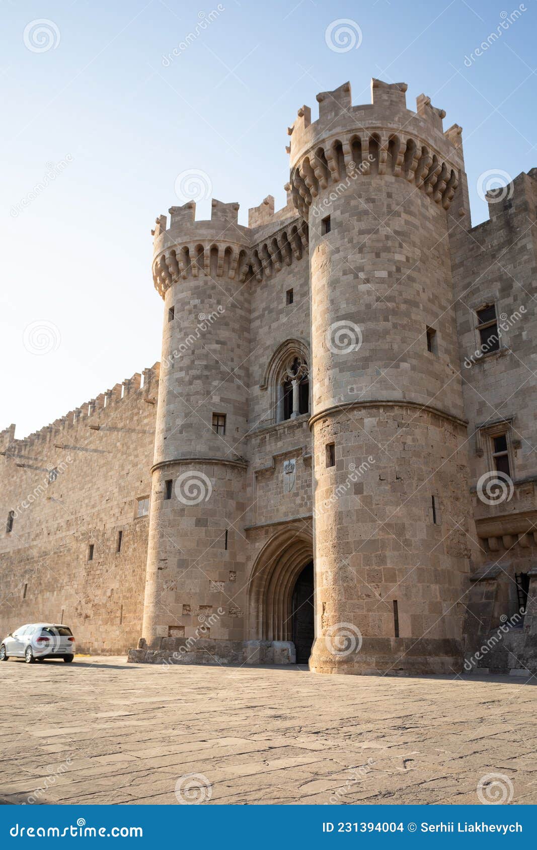 Sightseeing Of Rhodes. Grand masters Palace in Rhodes old town, Rhodes  island, Dodecanese Islands, Greece Stock Photo