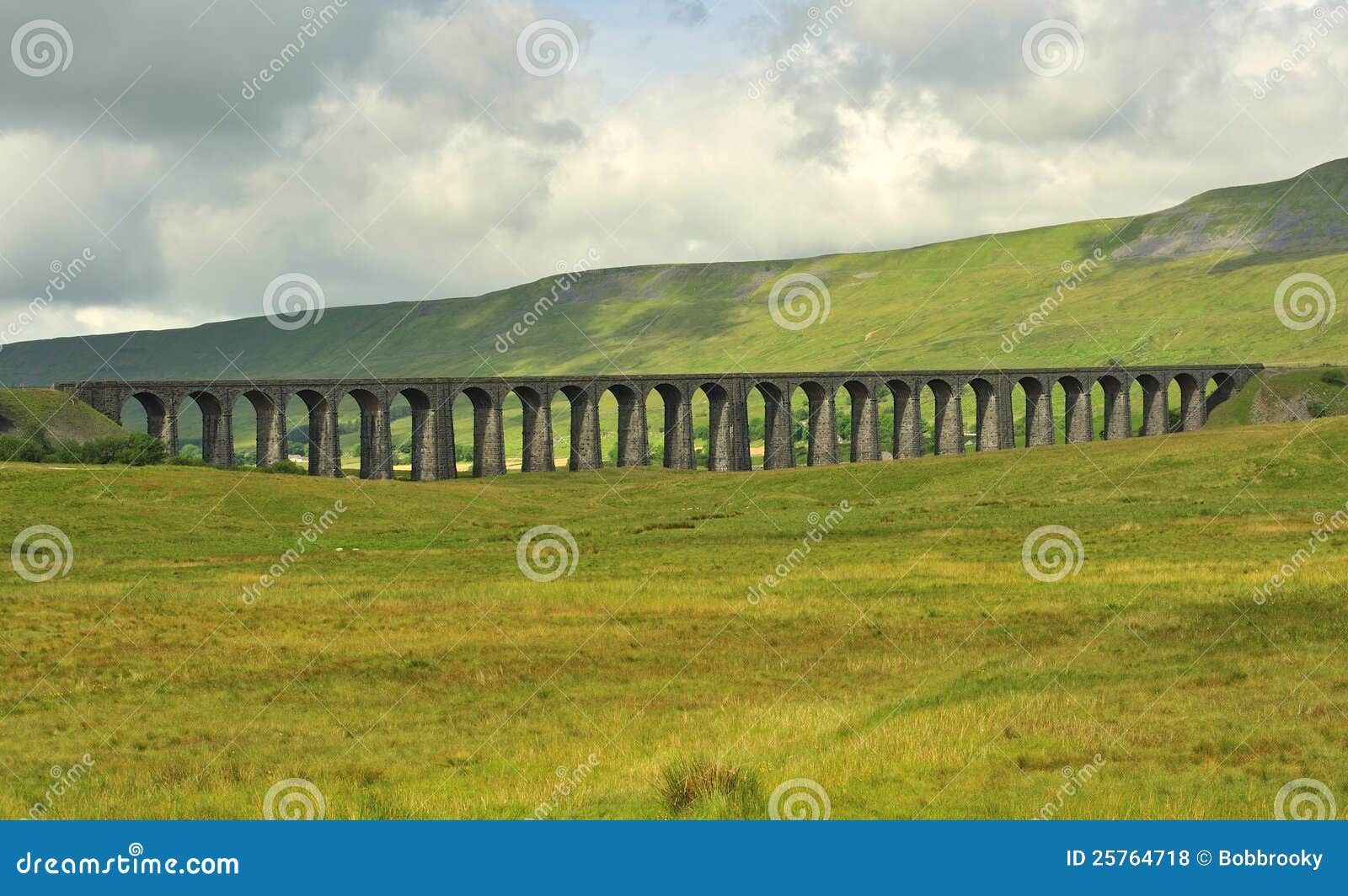 ribblehead viaduct, looking south, north yorkshire