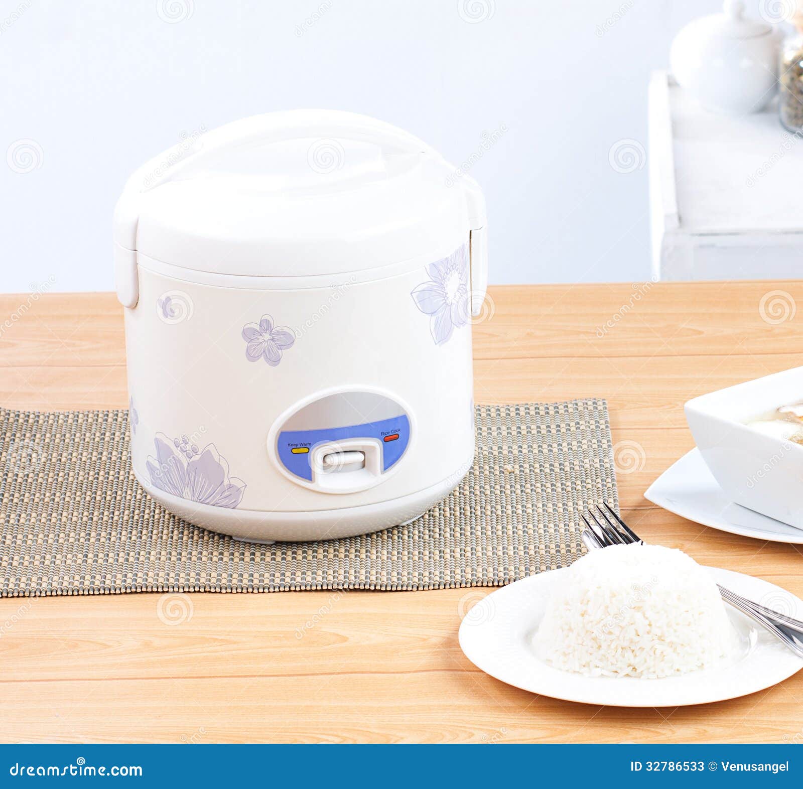 Rice cooking pot. Rice cooking and electric casserole pot