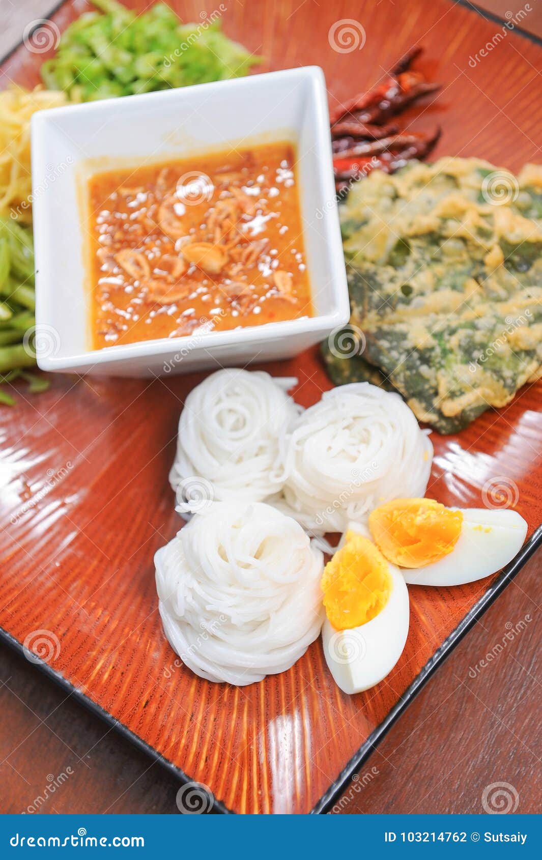 Rice noodle and fish curry stock photo. Image of cuisine 103214762