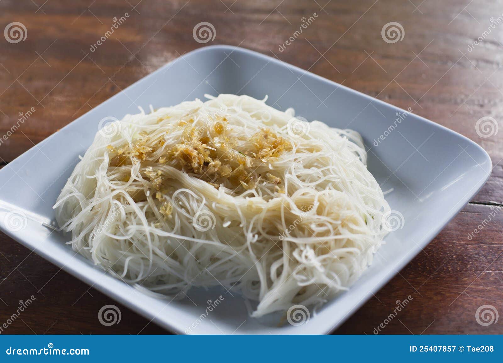 Rice noodle with garlic stock image. Image of natural 25407857