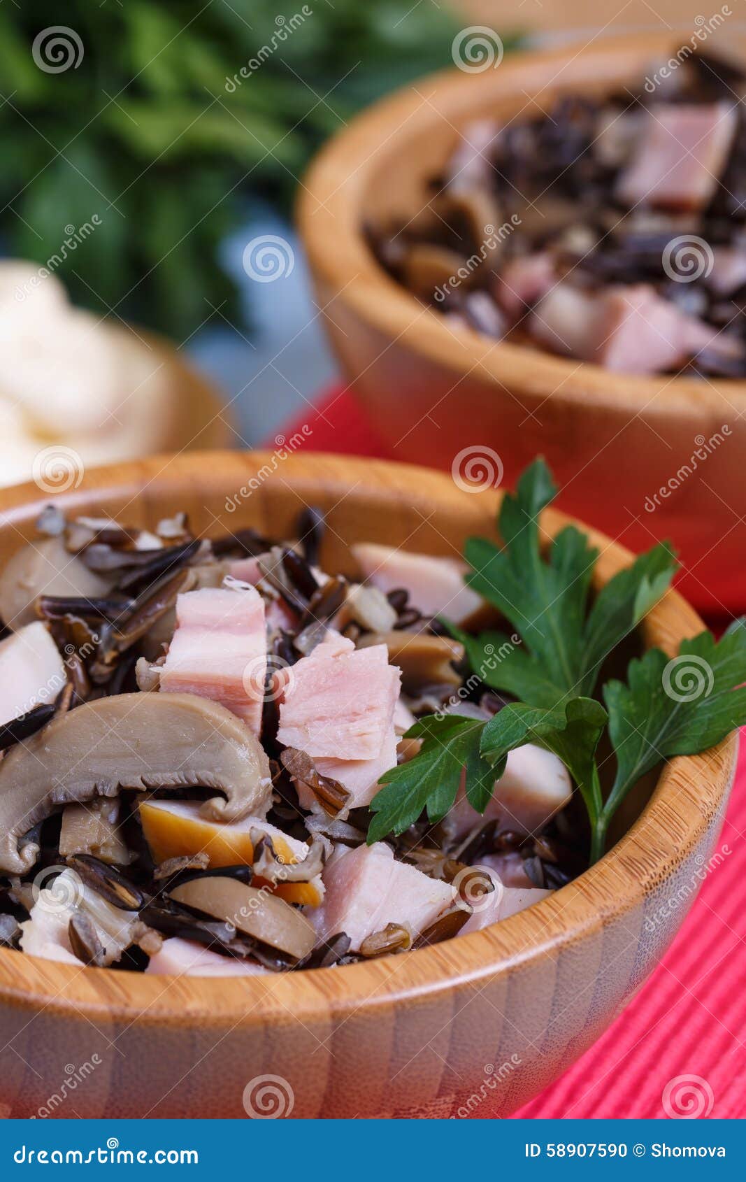 Rice salad with smoked chicken and mushrooms