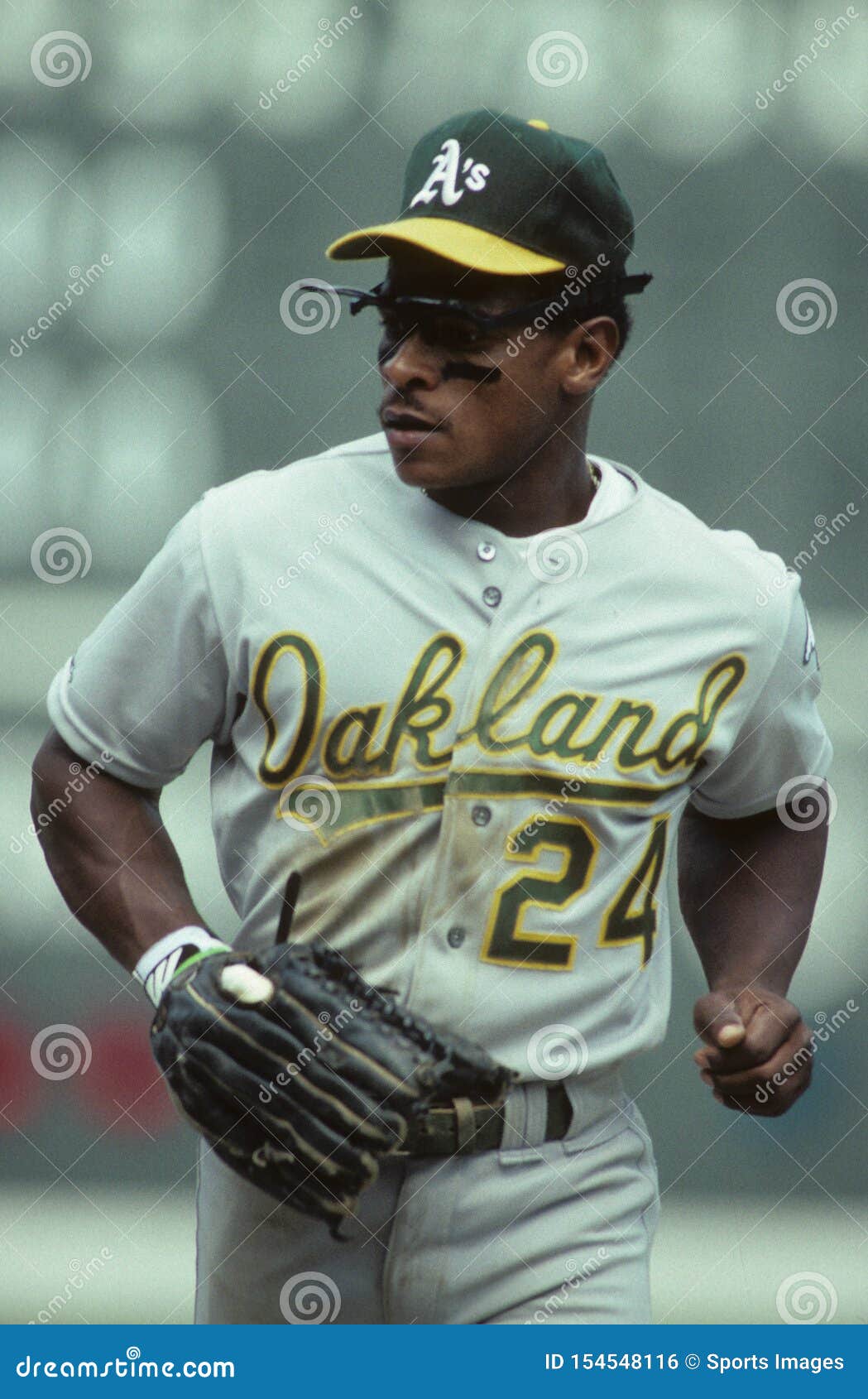 Rickey Henderson Oakland editorial photo. Image of competition