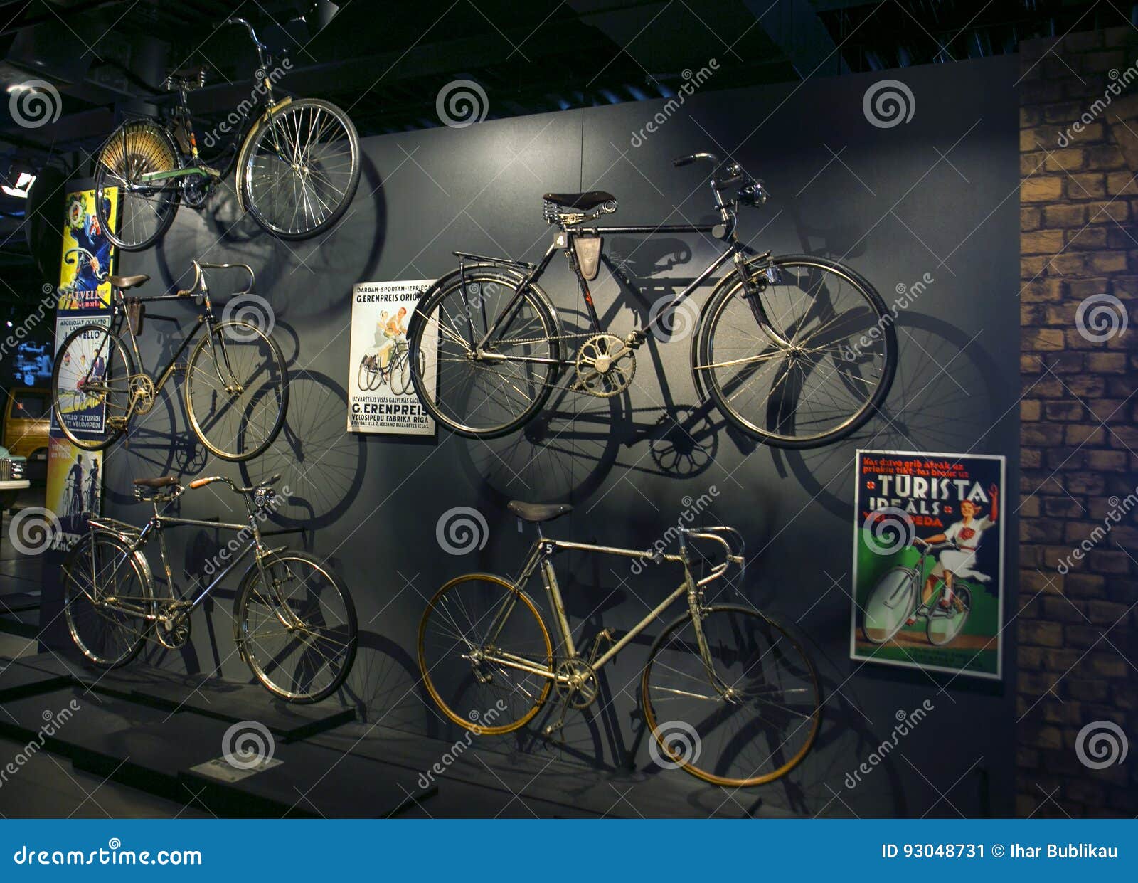 bmw bicycle in downtown song