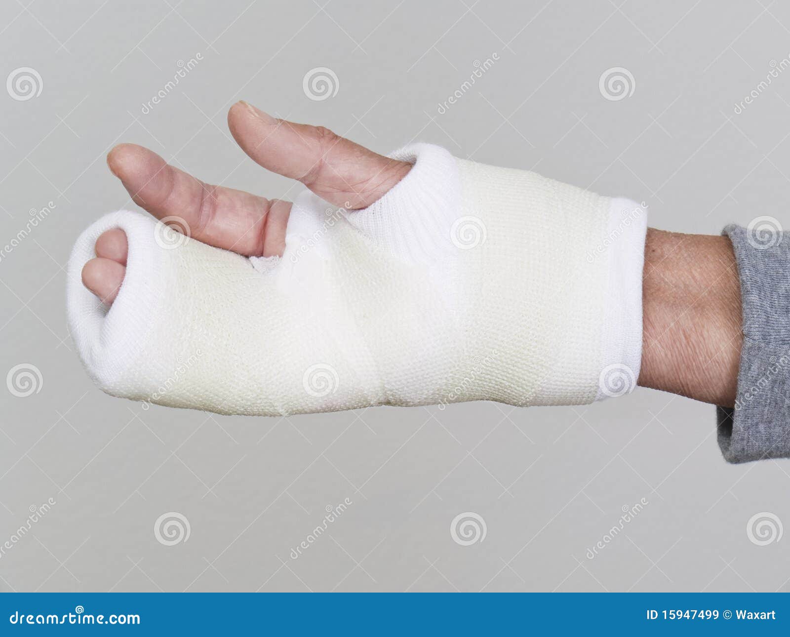 Hand Cast Photos and Images