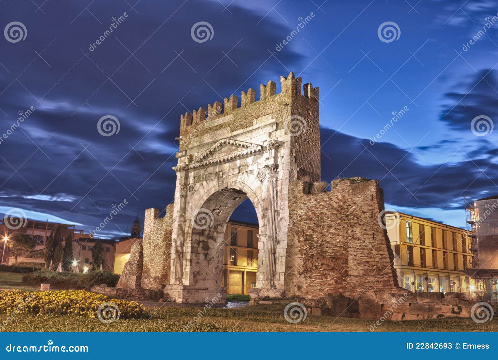 rimini, the arch of augustus - hdr