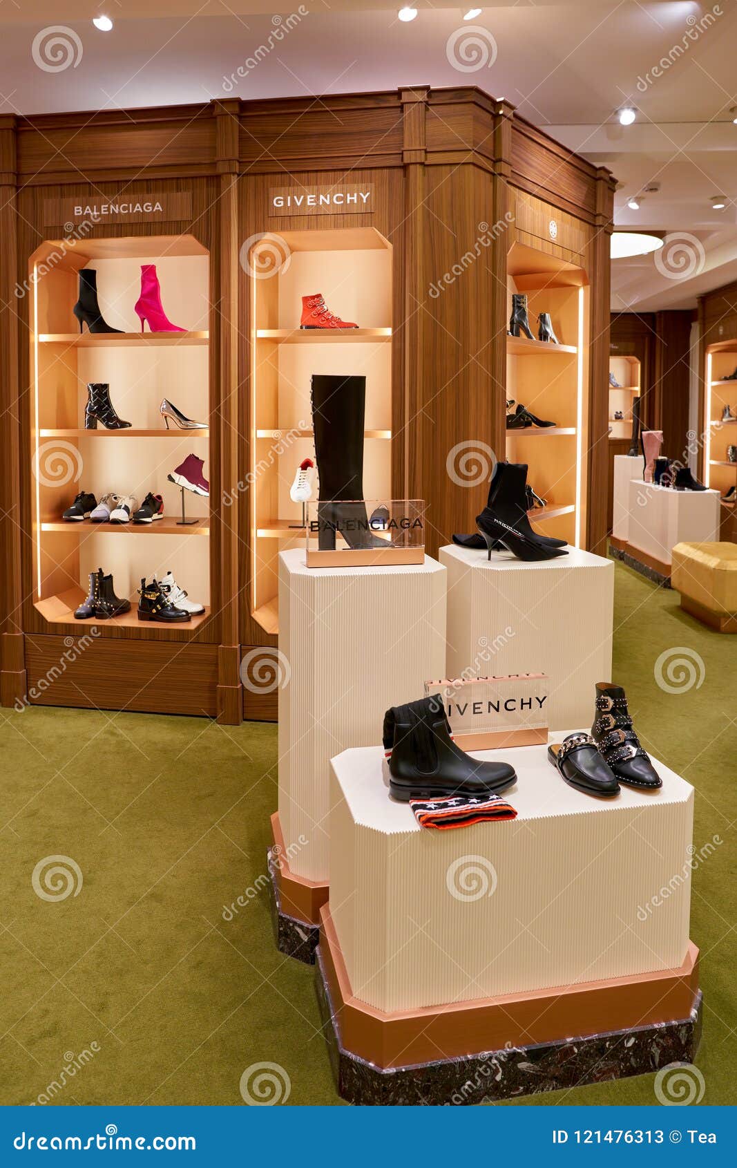 boutique balenciaga rome