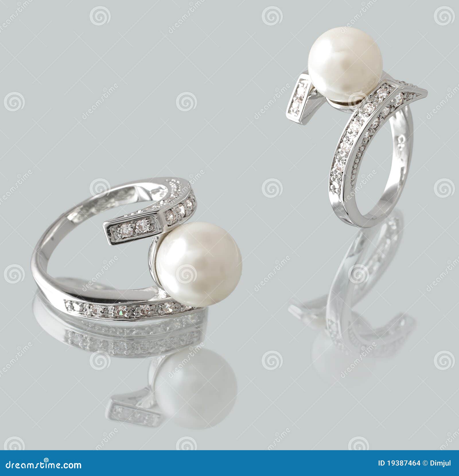 25,675 Silver Pearl Marisol Stock Photos - Free & Royalty-Free Stock Photos  from Dreamstime