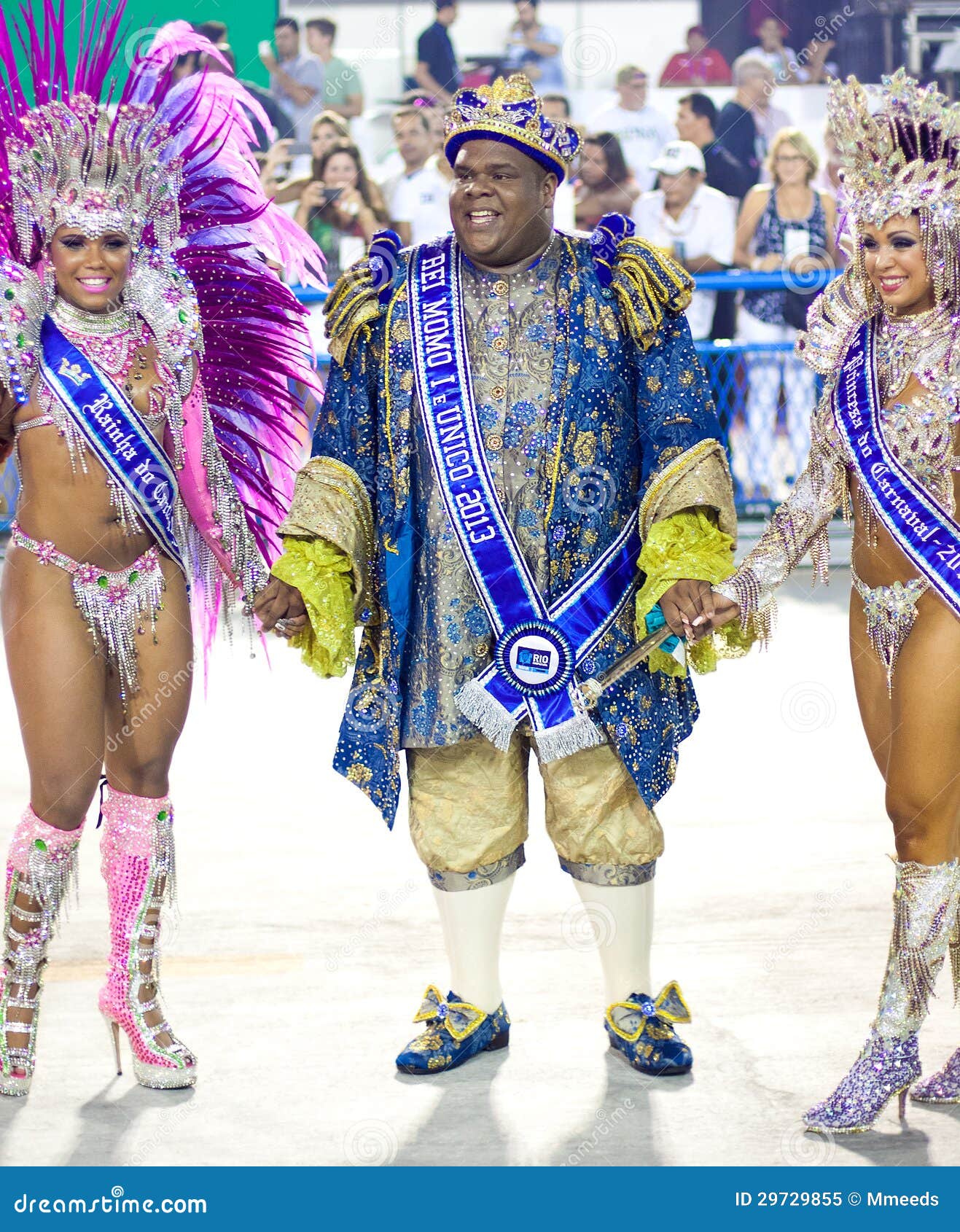 Rio De Janeiro February 10 A Womans And Man In Costume Dancing And Singing On Carnival At Sambodromo In Rio De Editorial Image Image Of Happy Group Rio De Janeiro February 10 A Womans And Man In Costume Dancing And Singing On Carnival At Sambodromo In Rio De Editorial Image Image Of Happy Group
