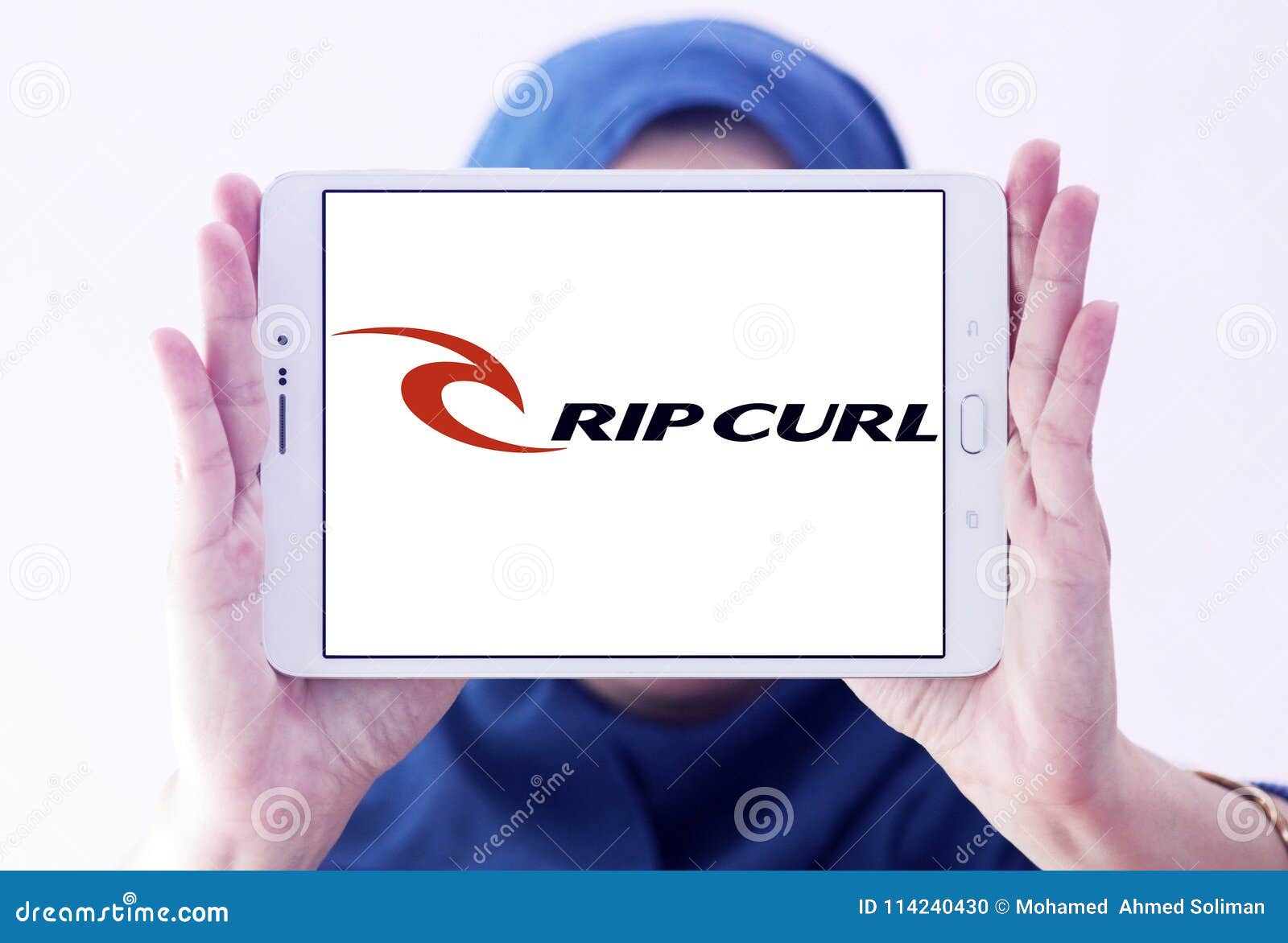 Rip Curl Sportswear Company Logo Editorial Image - Image of holded, emblem:  114240430