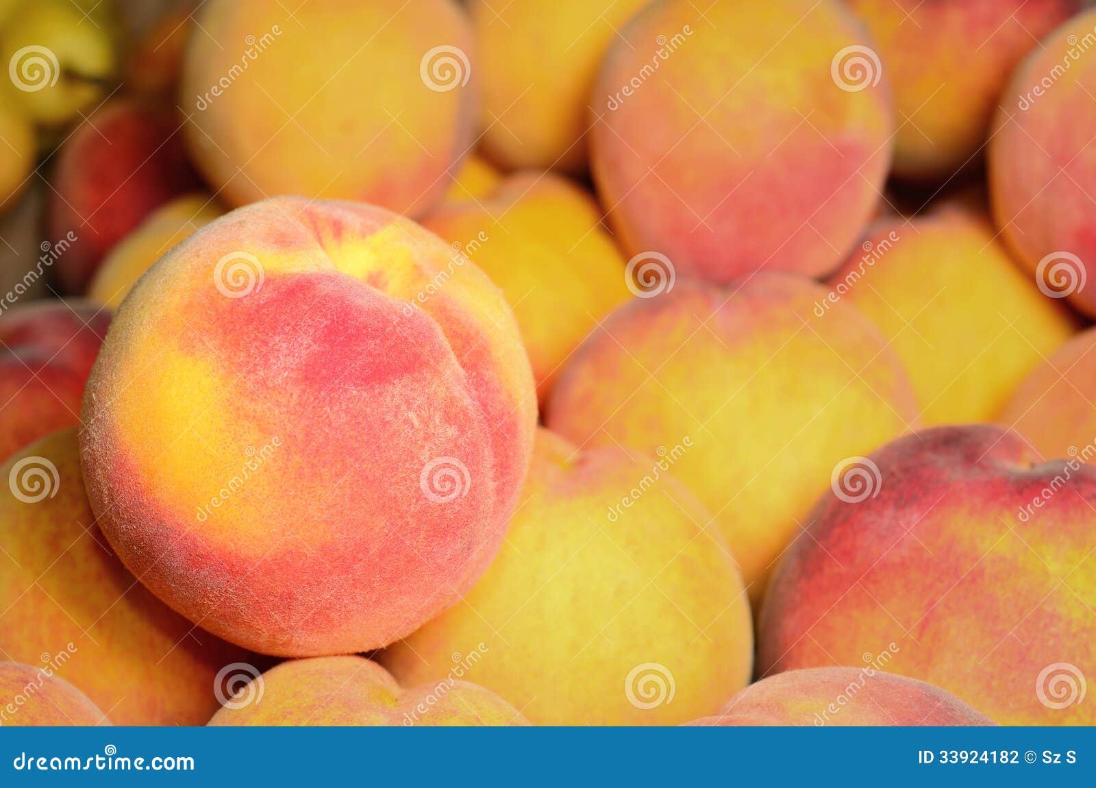 Ripe peach in the market stock photo. Image of freshness 33924182