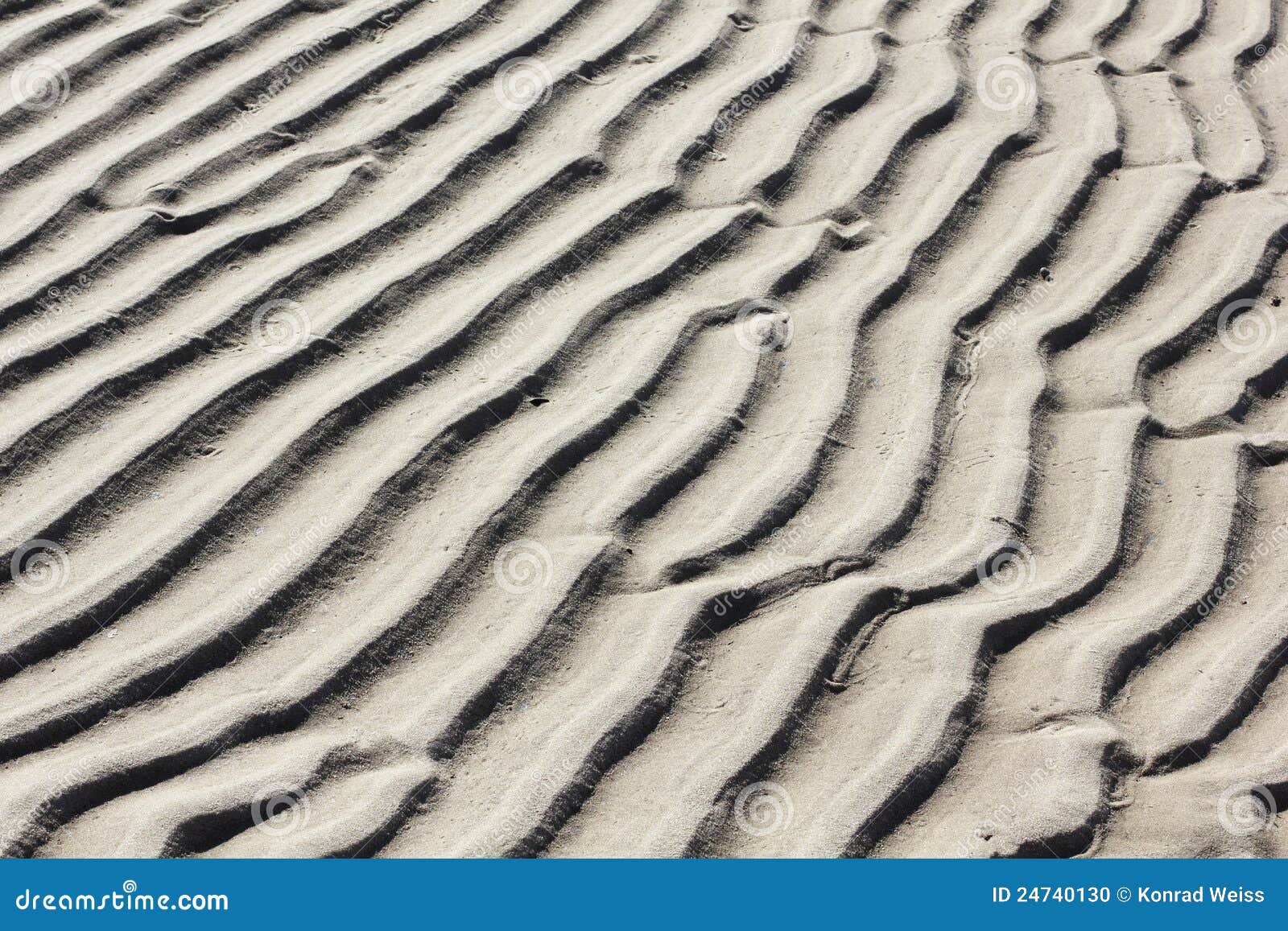 Ripple Marks Stock Photo Image Of Rippeln Oblong Background 24740130 ripple-marks-stock-photo-image-of-rippeln-oblong-background-24740130