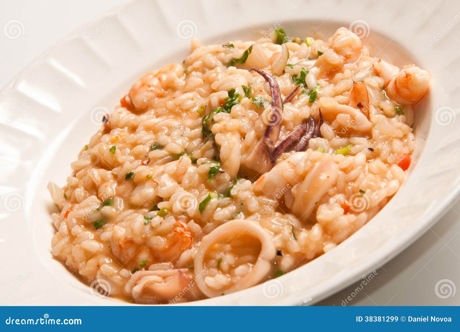 Risotto Delizioso Dei Frutti Di Mare Immagine Stock Immagine di verde