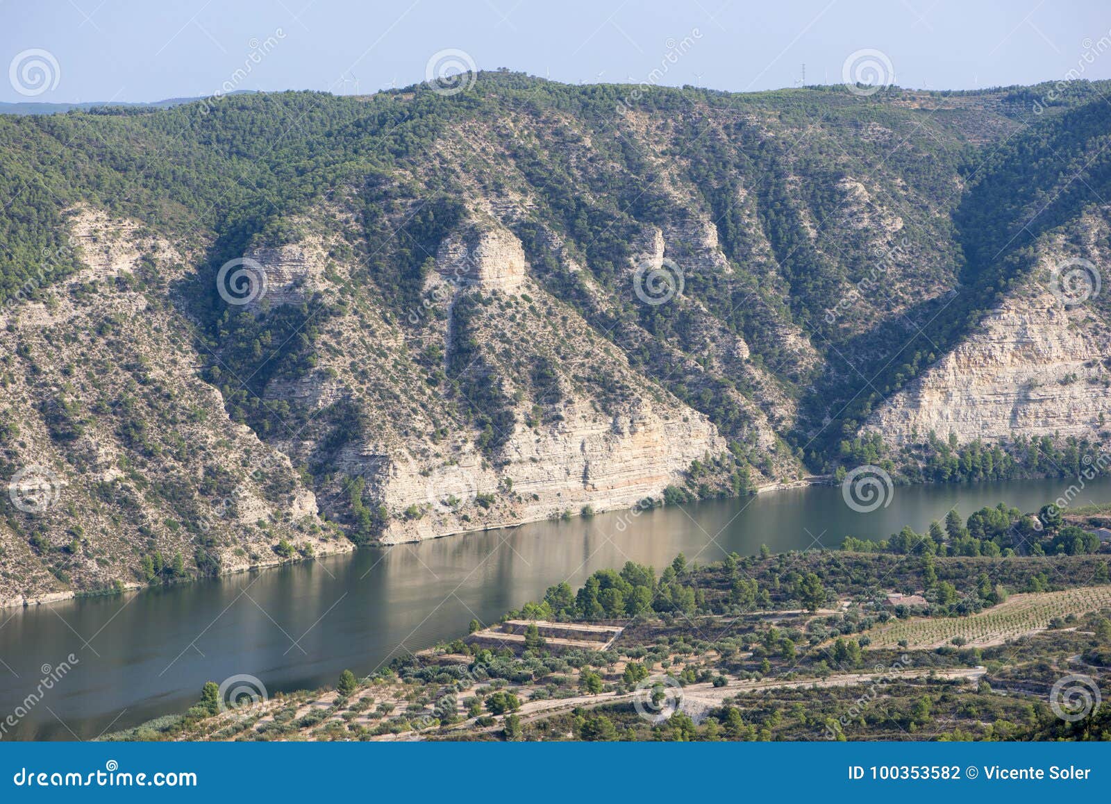 River Ebro stock photo. Image of lake, aragon, mountain 100353582