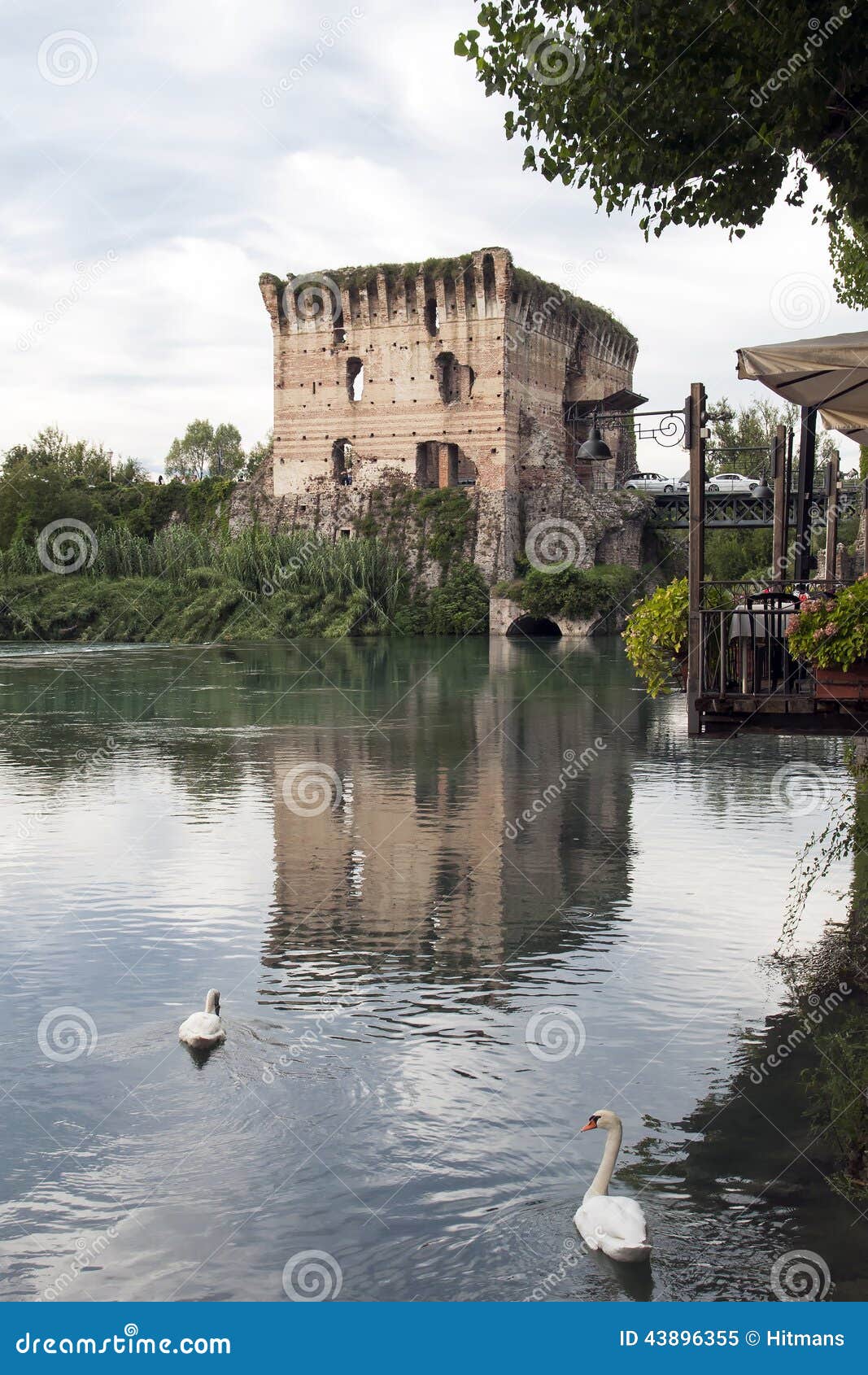 river mincio and the village of borghetto