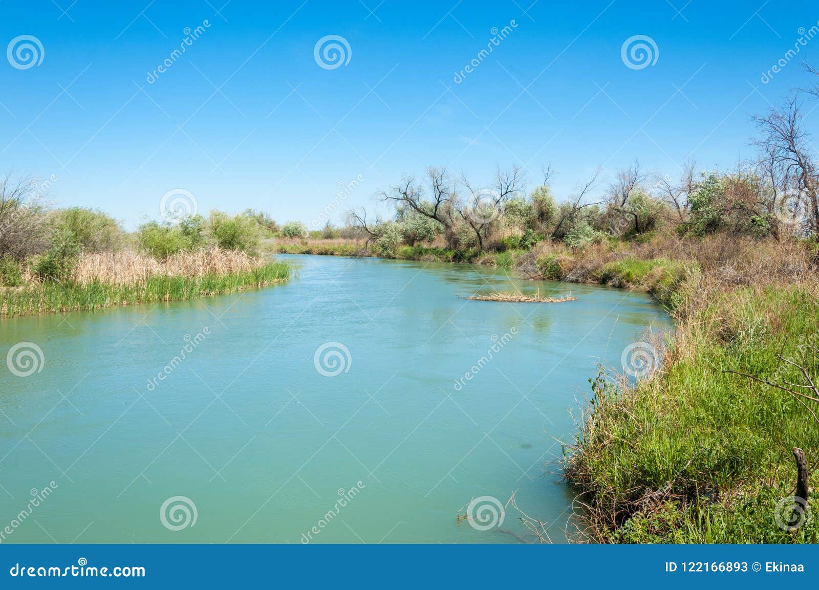 river, stream, flood, effluent, ford, nulla