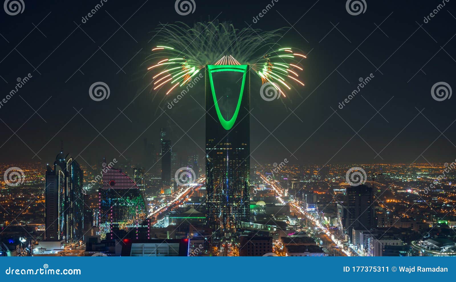 riyadh celebration fireworks - saudi arabia riyadh landscape at night - kingdom tower Ã¢â¬â riyadh skyline - burj al-mamlaka Ã¢â¬â