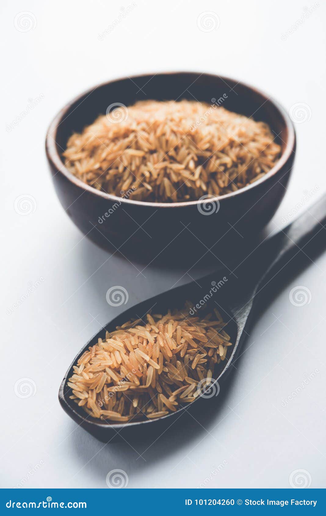 Riz basmati brun cru photo stock. Image du normal, nourriture 101204260