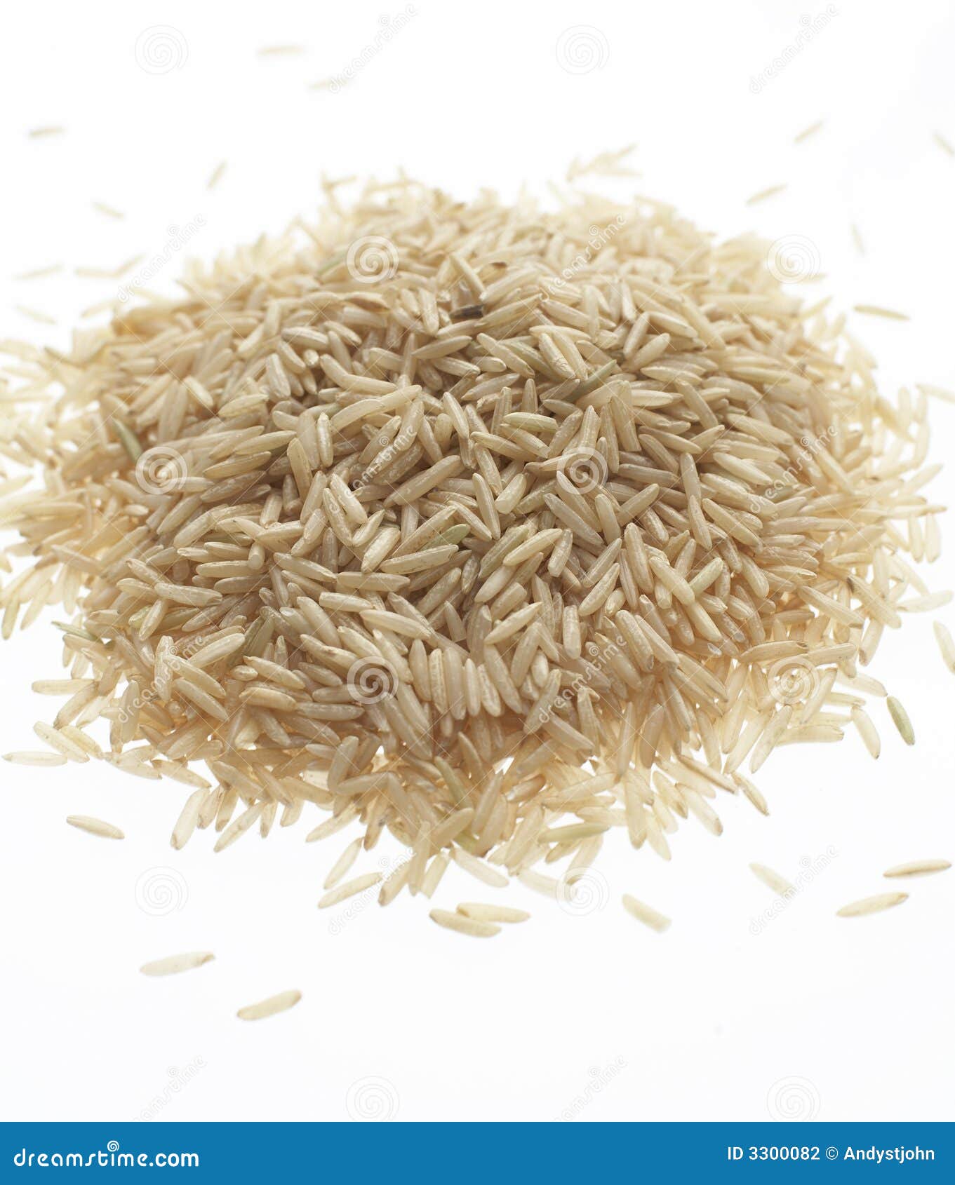 Riz basmati brun organique photo stock. Image du brun 3300082