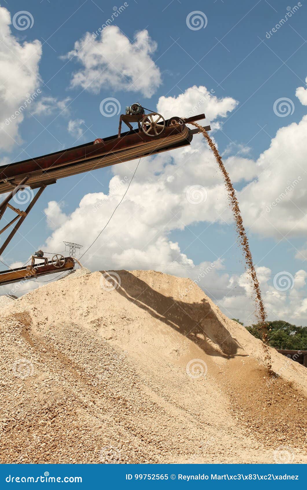 RMM03_industry_quarry_17 imagem de stock. Imagem de refinaria 99752565