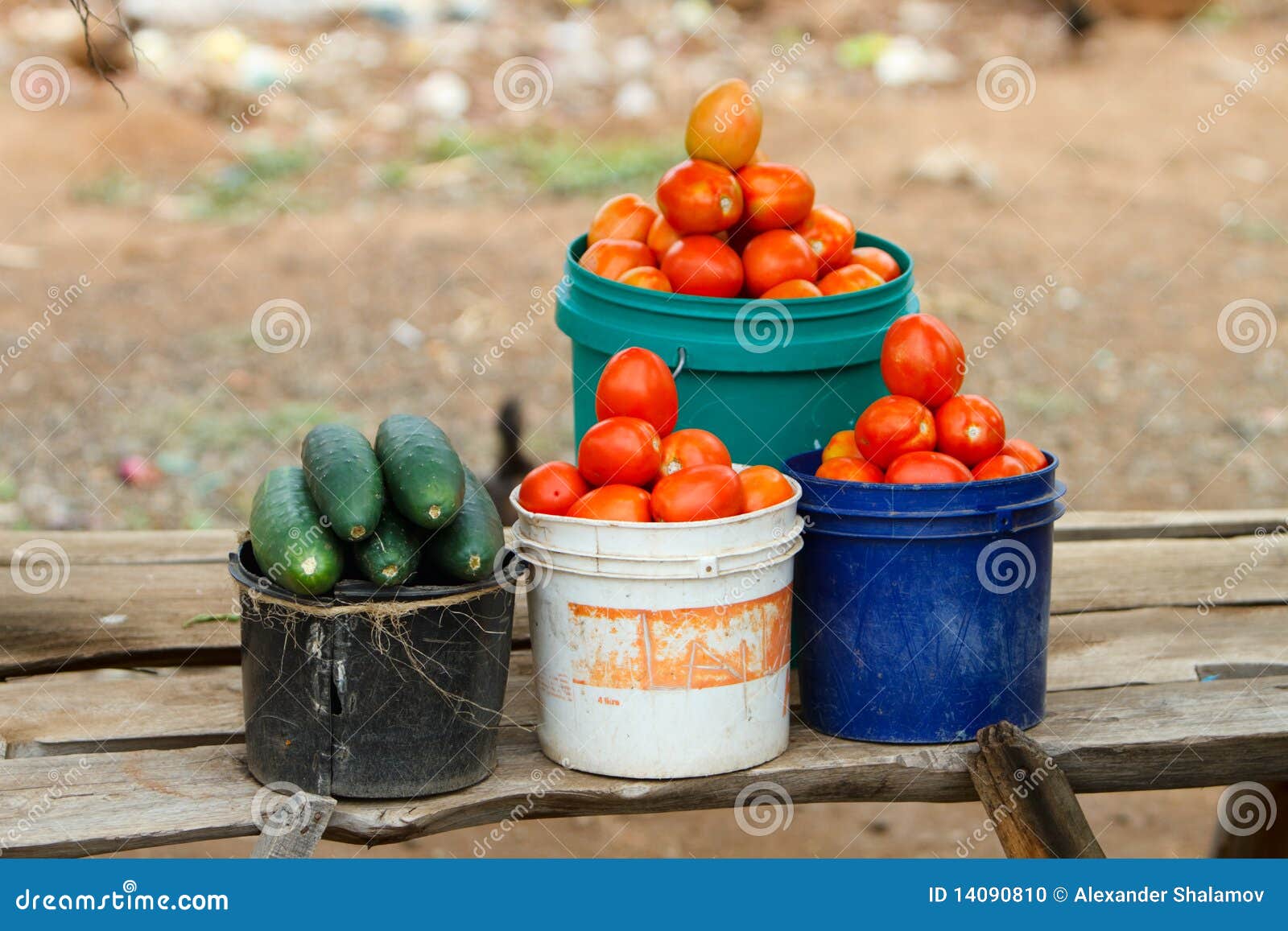 road market in tanzania