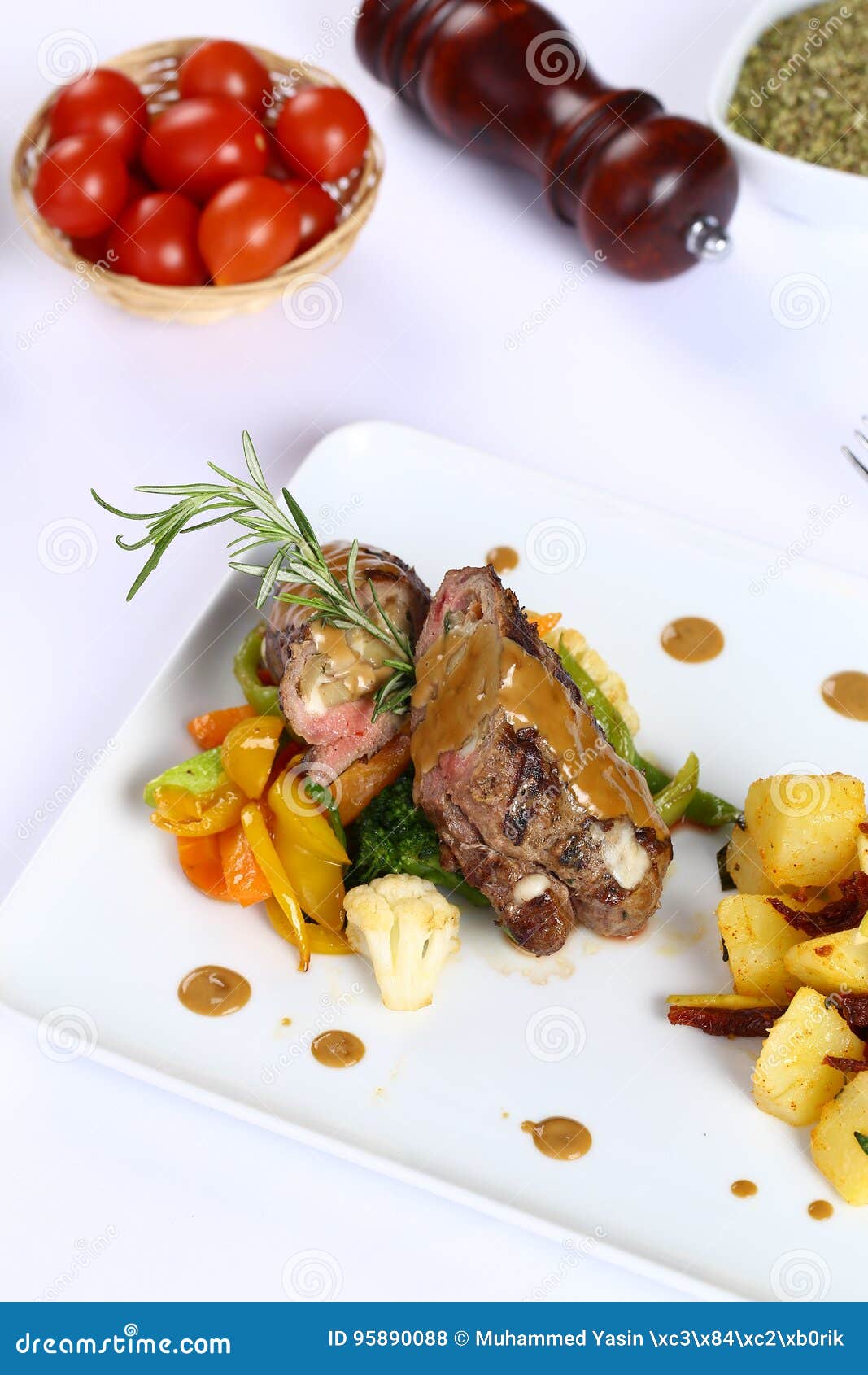 Roast beef with sauce stock photo. Image of dish, fresh 95890088