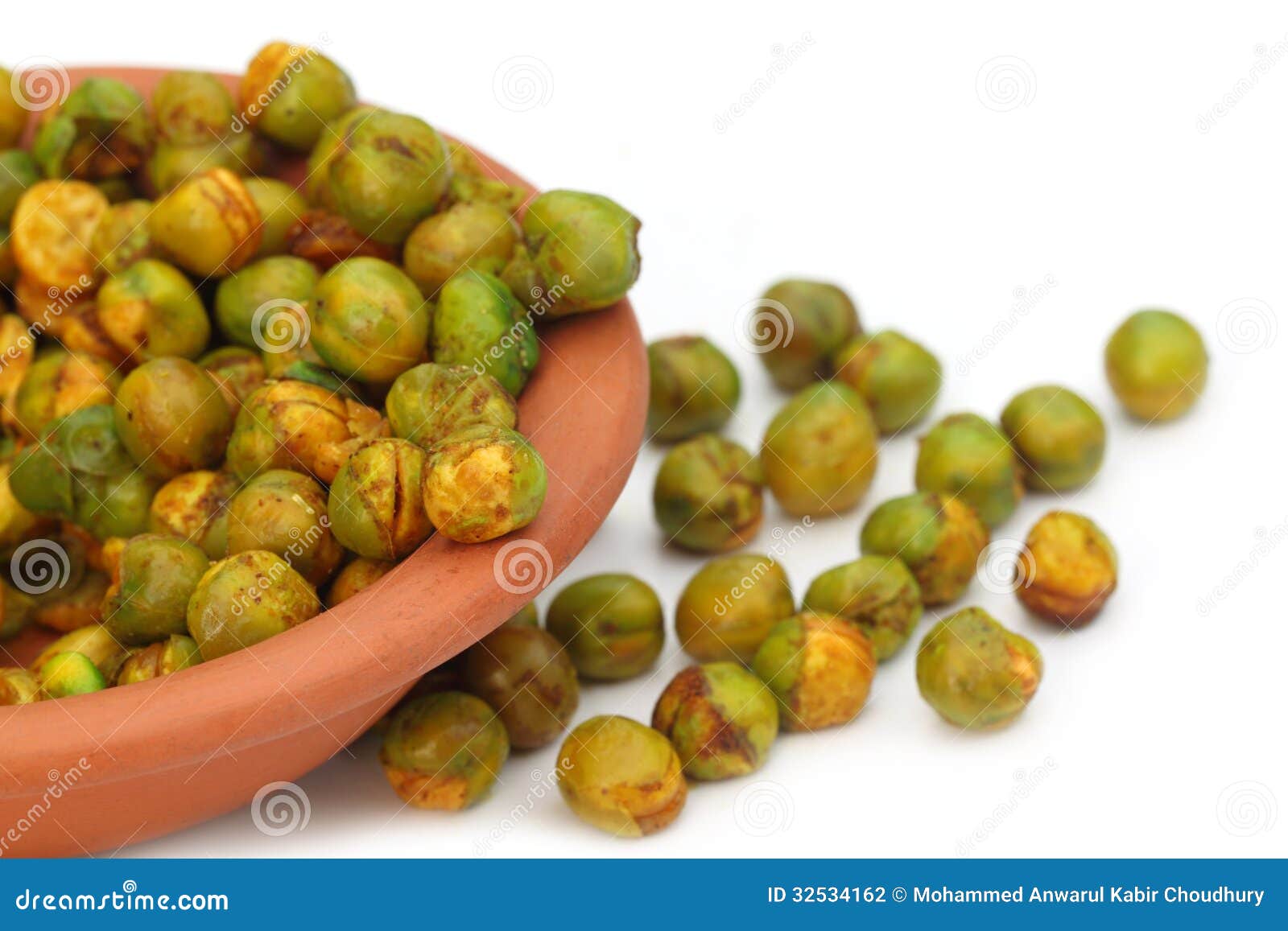 Roasted green peas stock photo. Image of eating, ingredient - 32534162