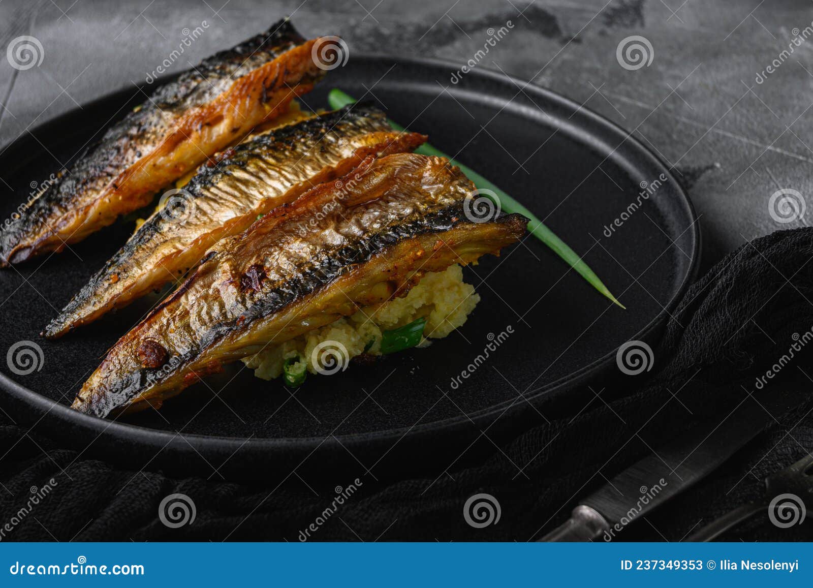Roasted Mackerel with Garlic Paprika and Saffron with Mashed Potatoes