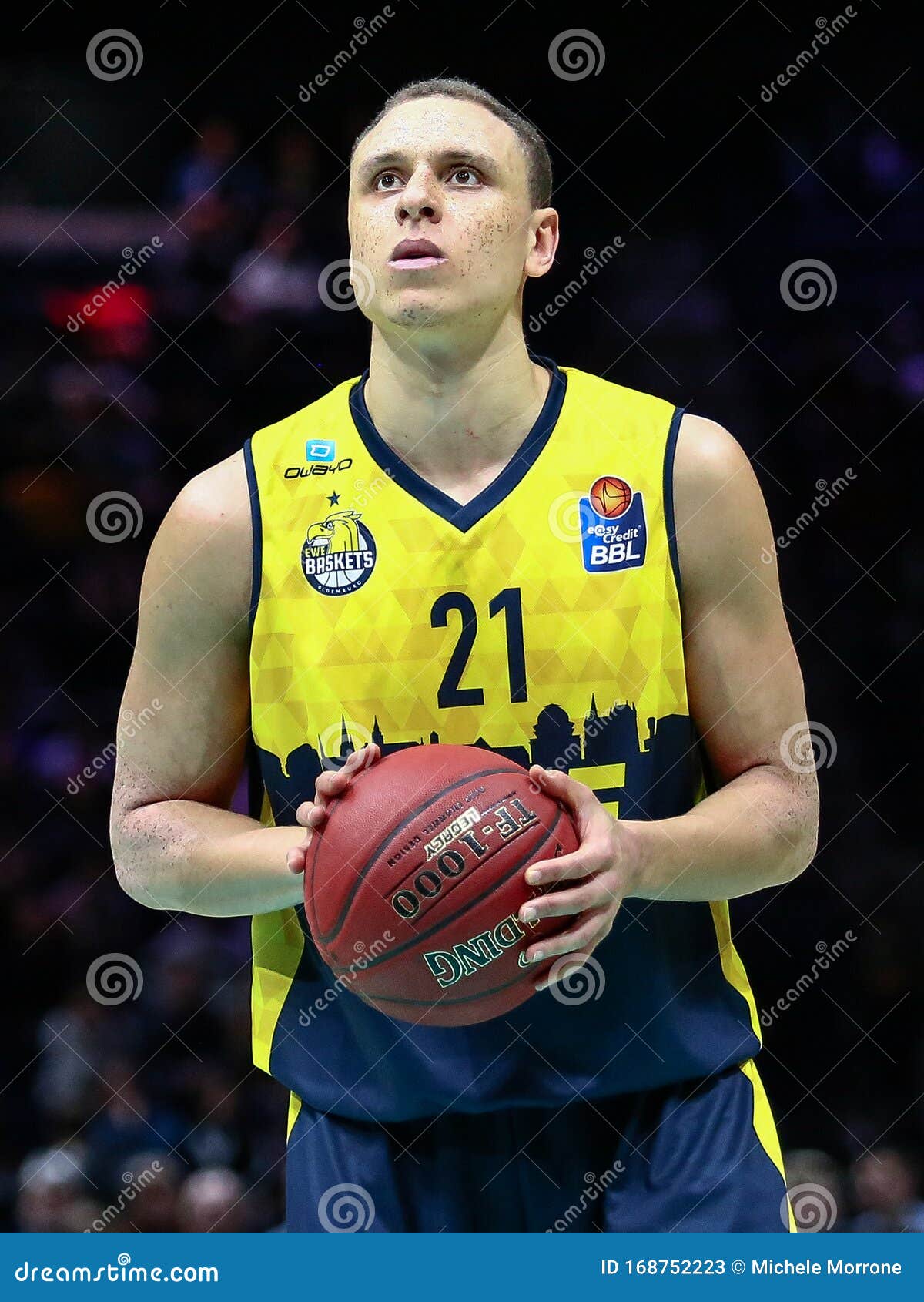 Robin Amaize Von EWE Oldenburg Basket in Aktion Redaktionelles