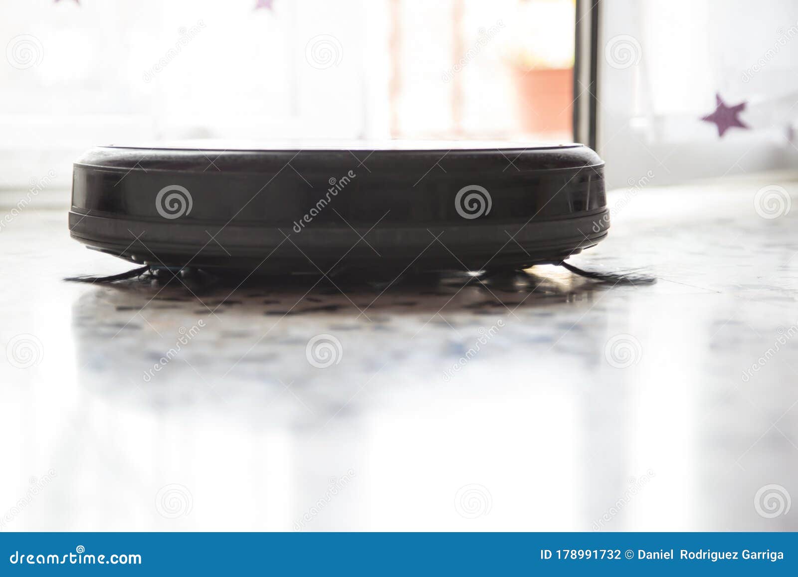 Robot sweeping a room stock photo. Image of cleaning 178991732