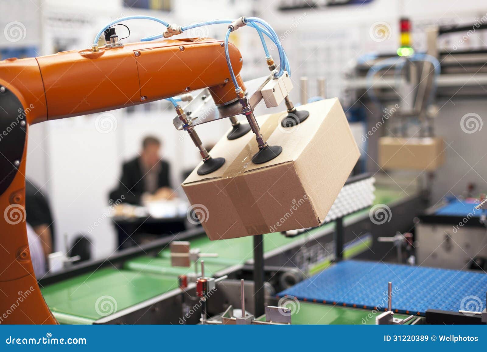 Robotic Arm For Packing Royalty Free Stock Images - Image ...