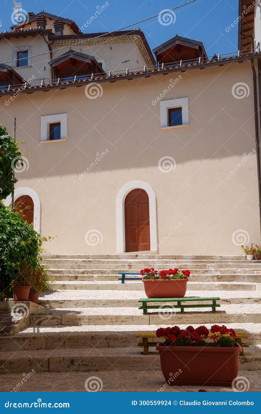 rocca di cambio, old town in abruzzo, italy