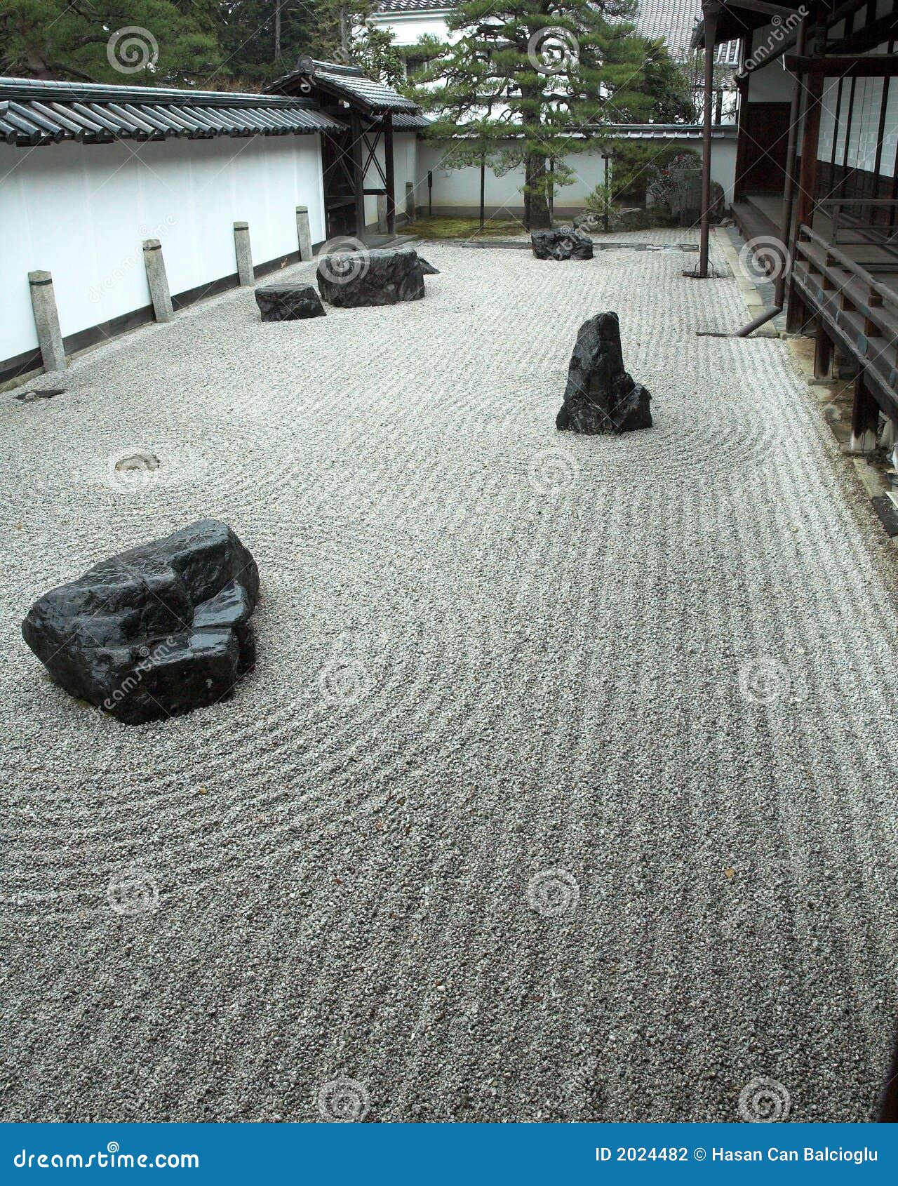japanese rock gardens