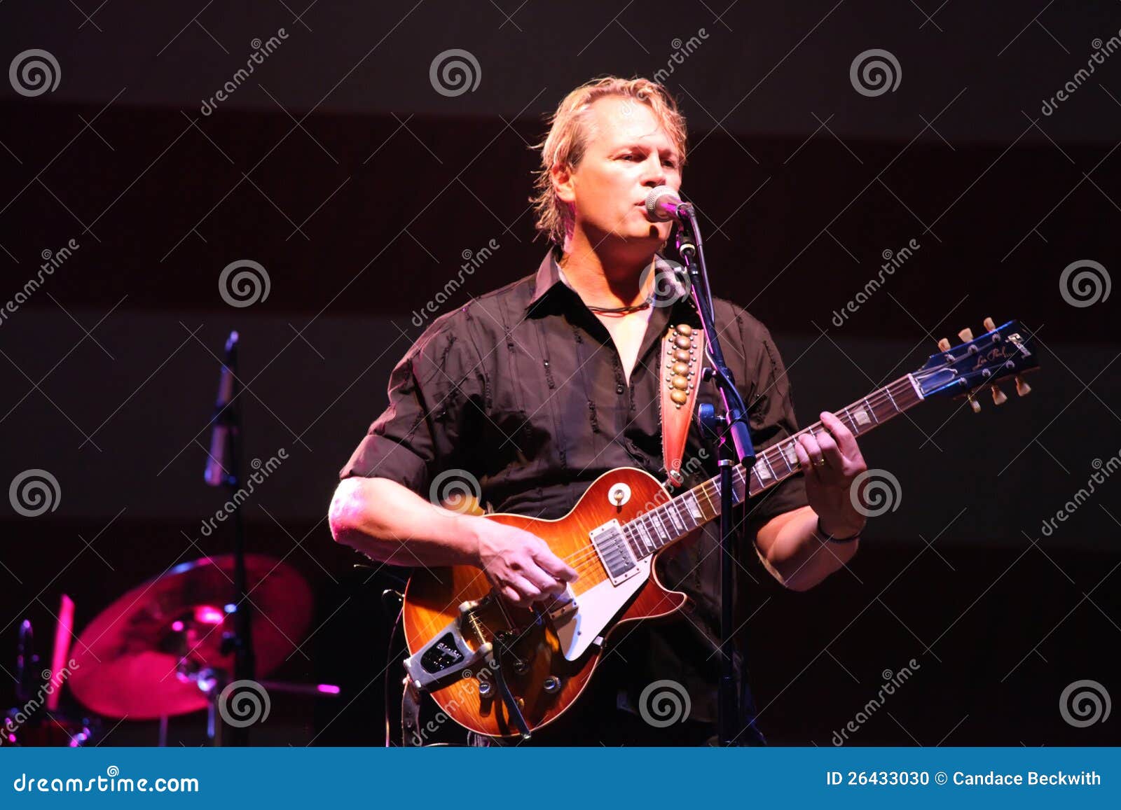 Rockie Lynne editorial image. Image of perform, live - 26433030