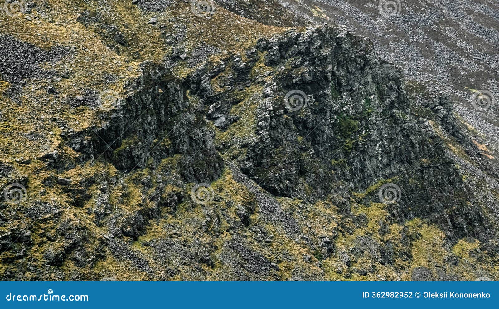 the rocky landscape of carrauntoohil walkway. the challenging terrain captivates nature lovers in every season
