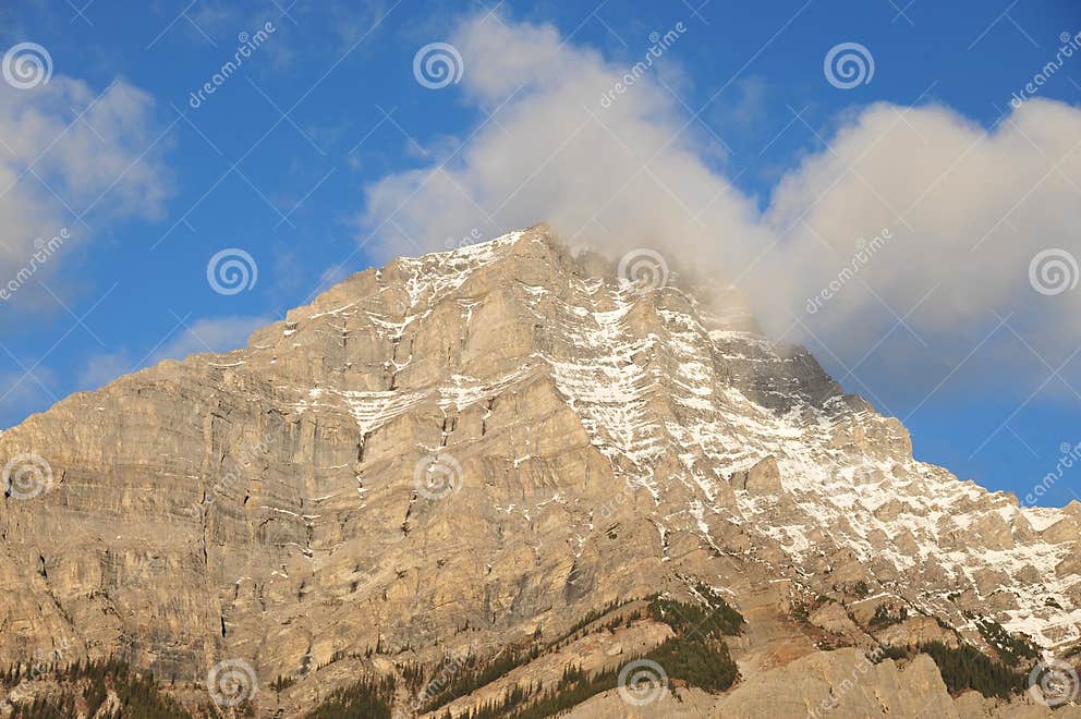 Rocky mountain stock image. Image of landscape, canadian 7373909