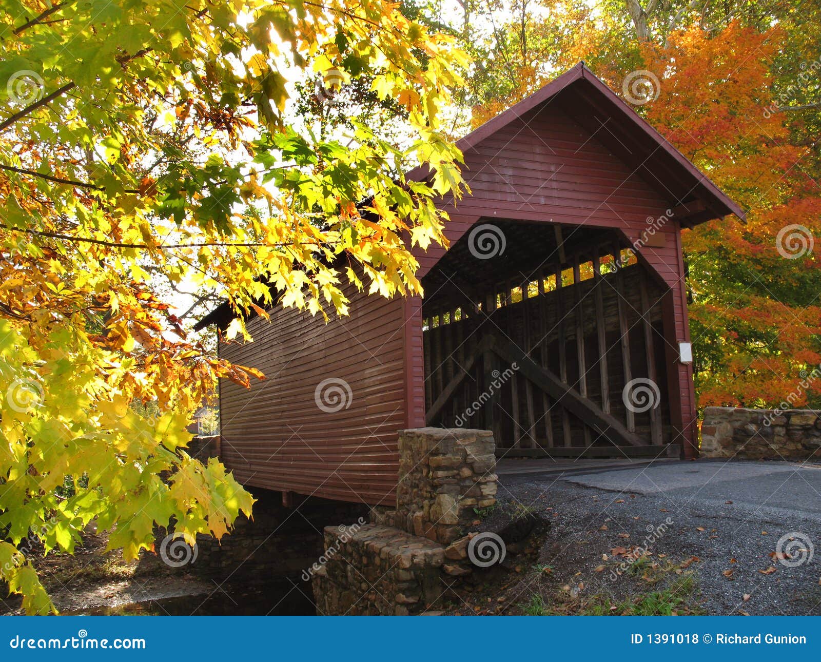 Roddy Road Bridge stock photo. Image of creek, nature 1391018