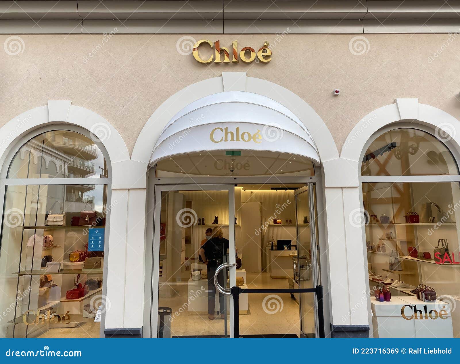 paris chloe store