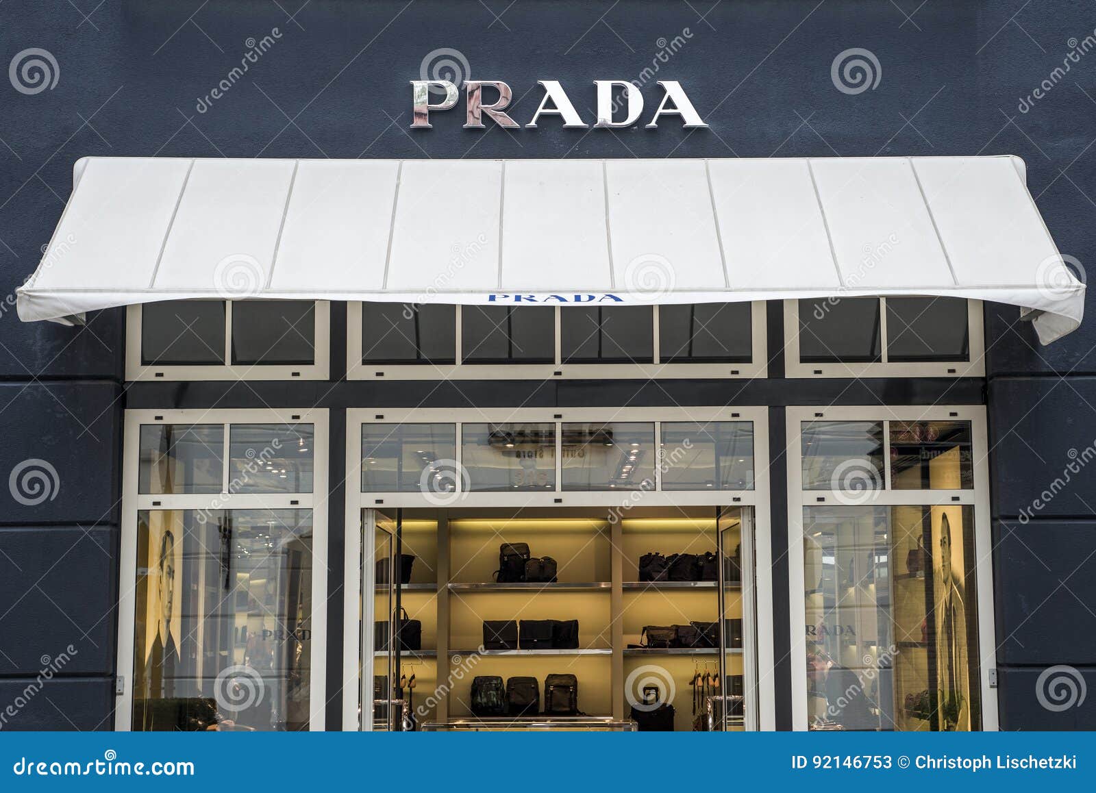 designer outlet prada