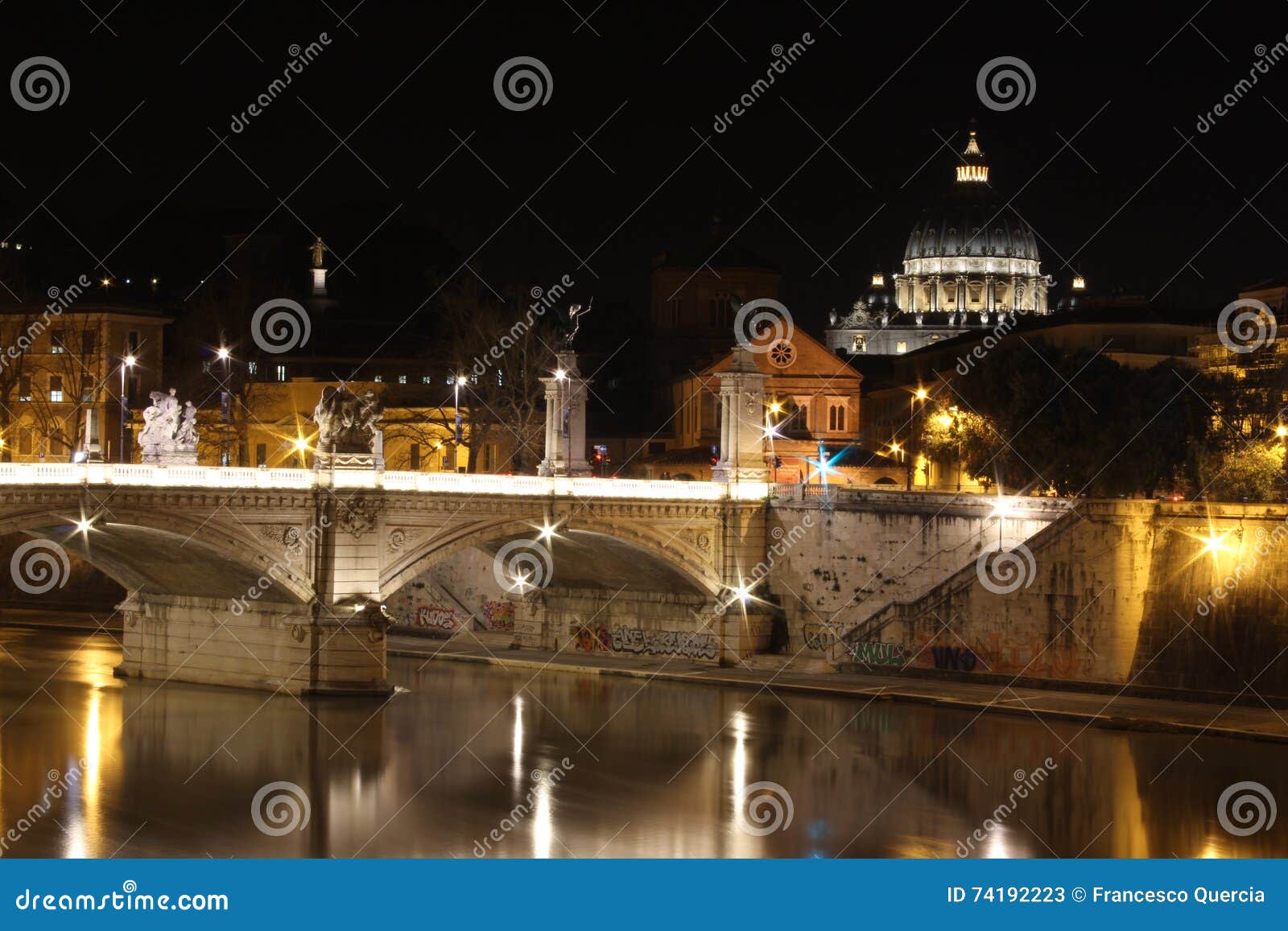 roma in the night, piazza san pietro