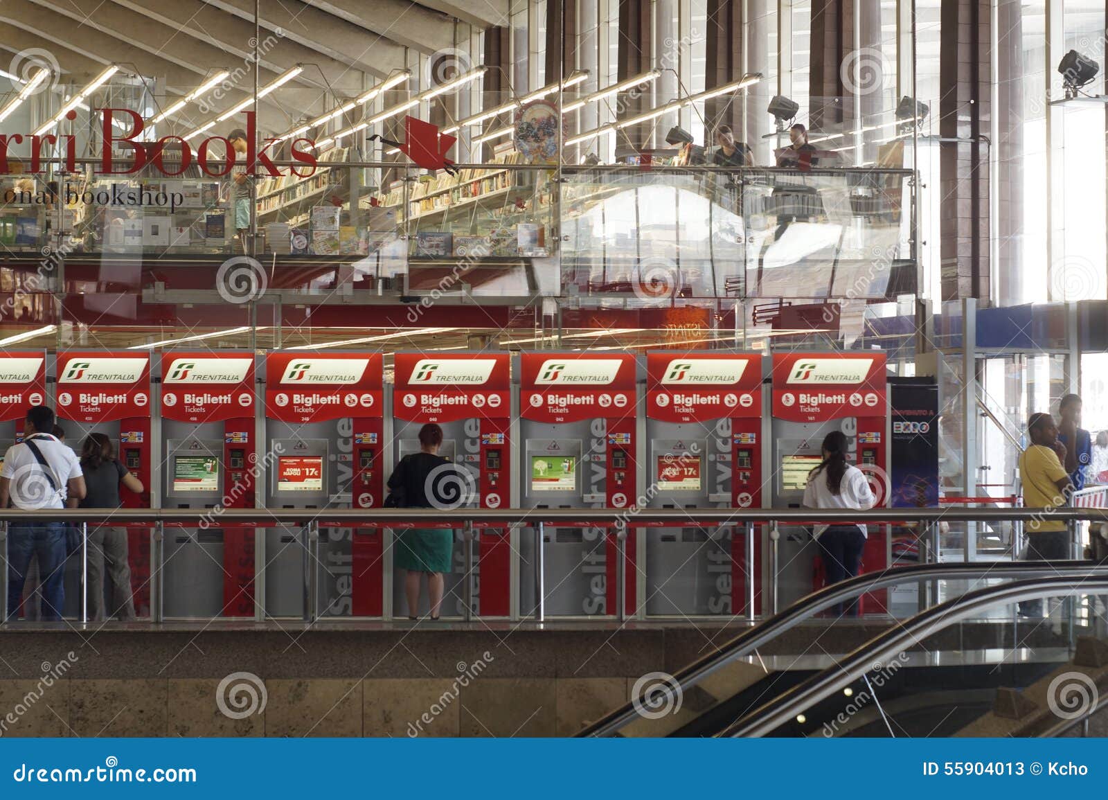Roma termini rail station editorial stock photo. Image of roma 55904013