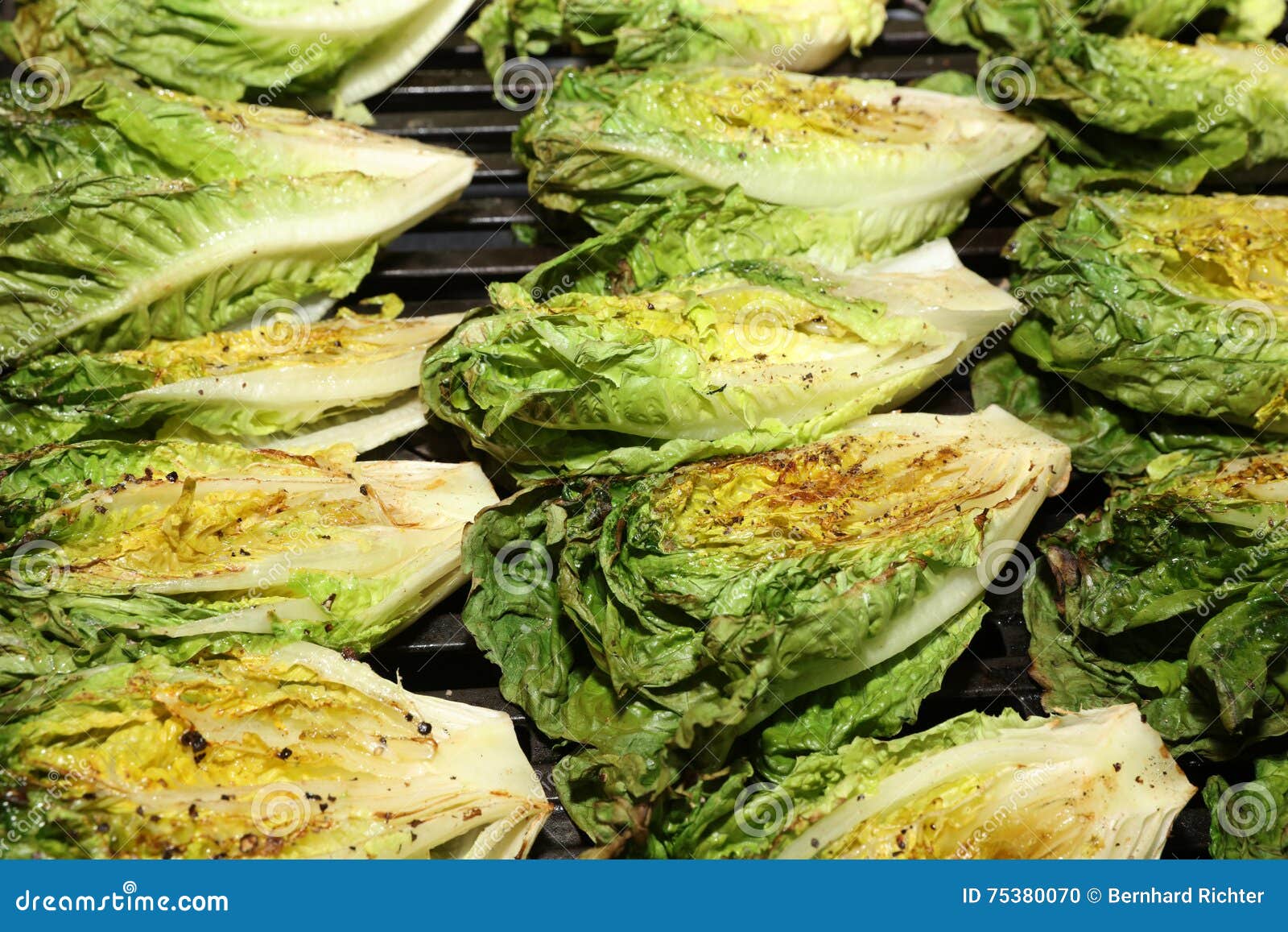 romaine lettuce or romaine hearts romaine lettuce or romaine hearts