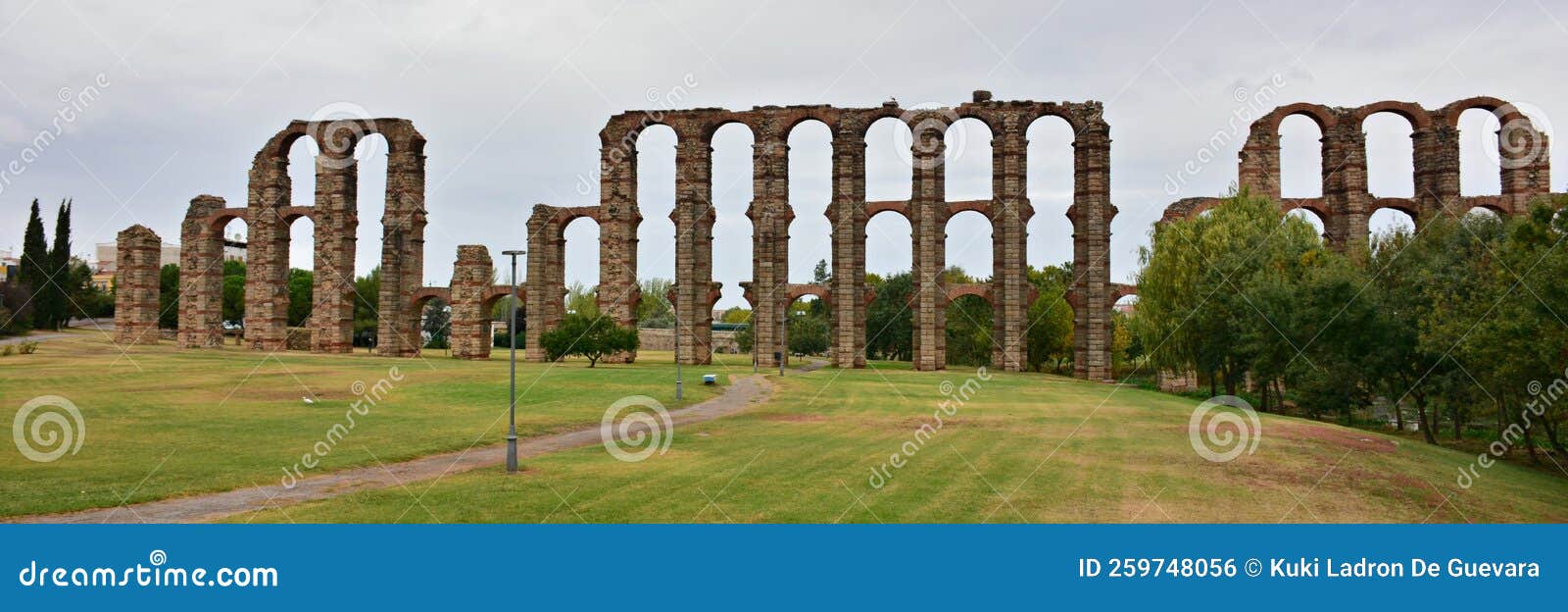 roman aqueduct of los milagros in mÃÂ©rida, spain