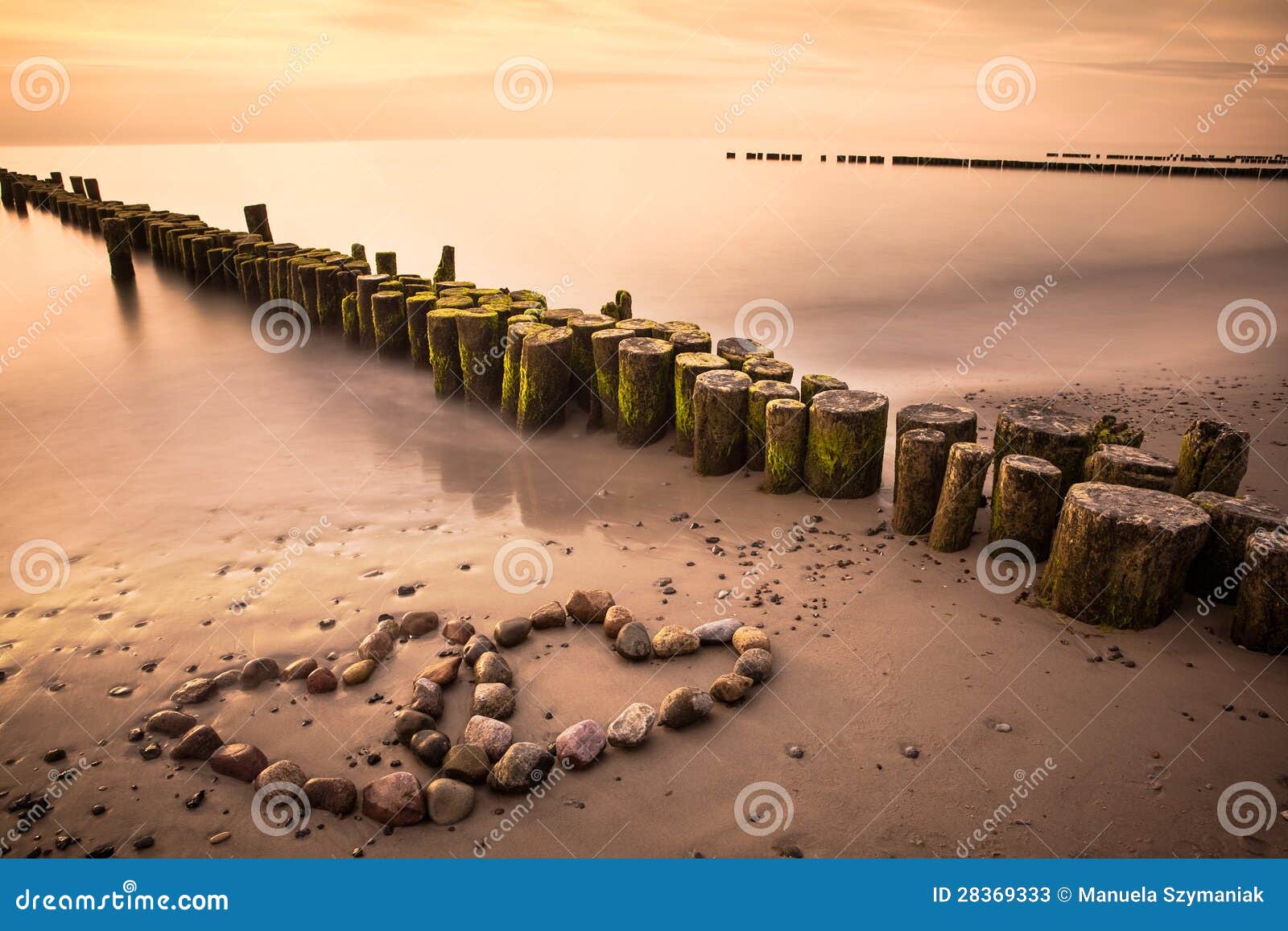 romance at the beach