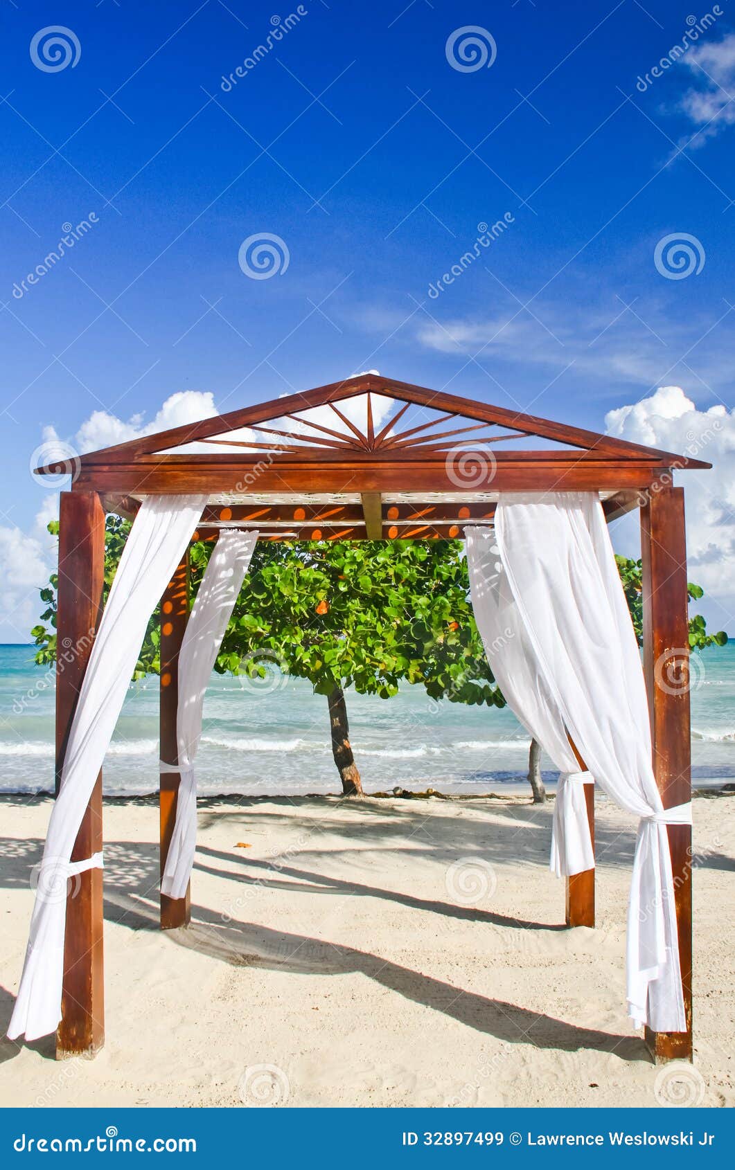 Romantic Beach Wedding Pergola Royalty Free Stock Images - Image 